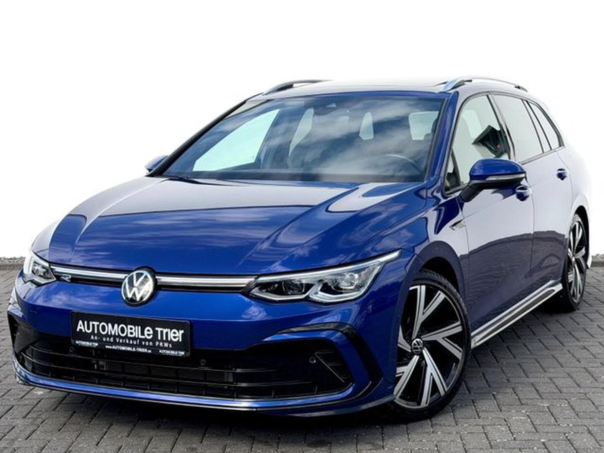 VW Golf Golf 8 R Line 1.5 eTSI DSG /LED/ACC/AHK/CAM/ (2023) - Photo 1