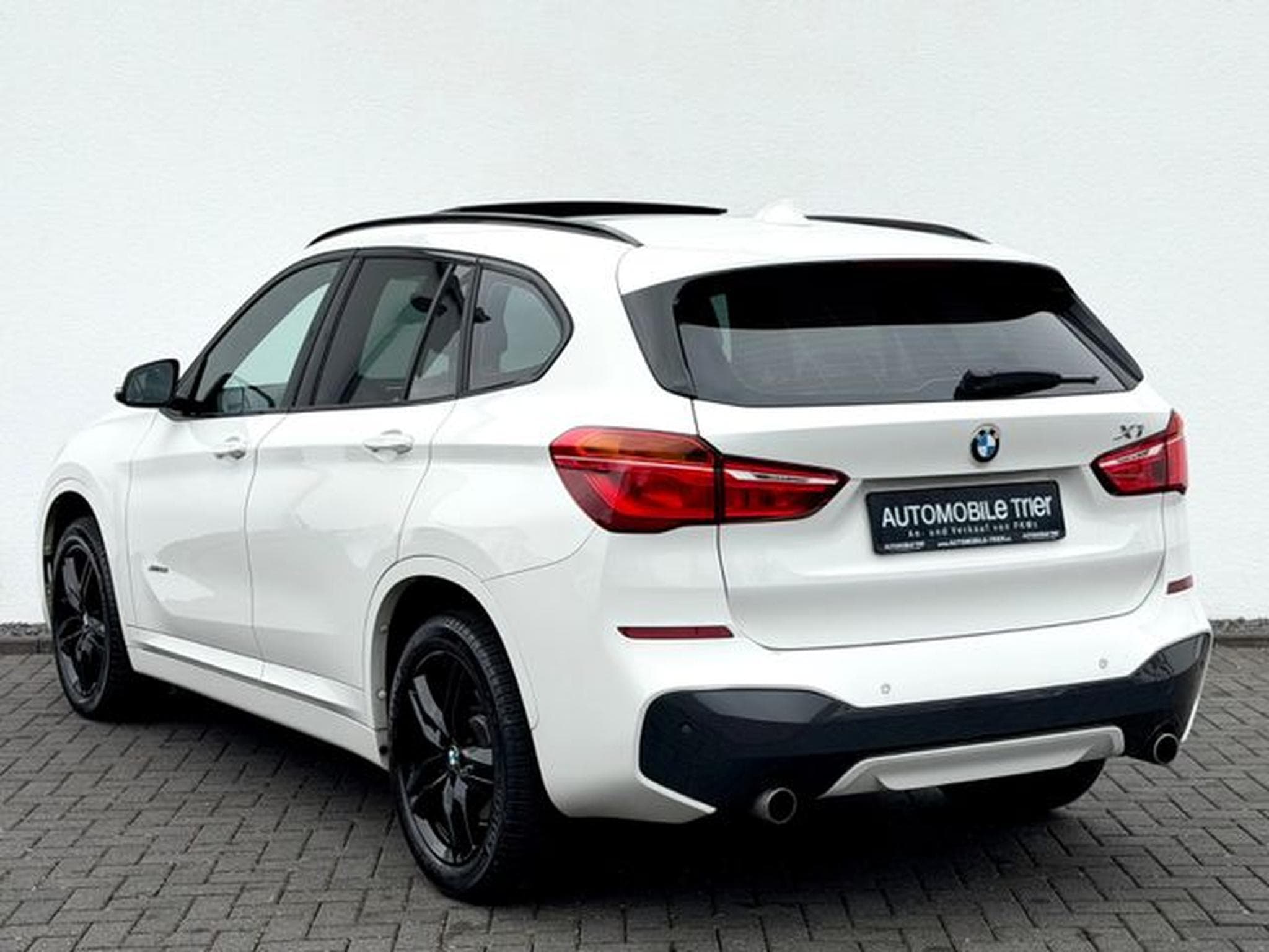 BMW X1 X1 xDrive 25 i M Sport Paket /NAVI/LED/PANO/AHK/ (2017) - Photo 7
