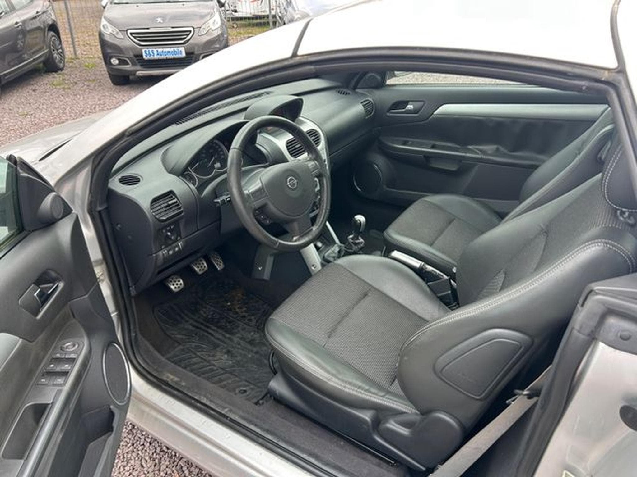 Opel Tigra Tigra Twin Top Sport 1.8 *Teilleder*Klima* (2006) - Photo 7