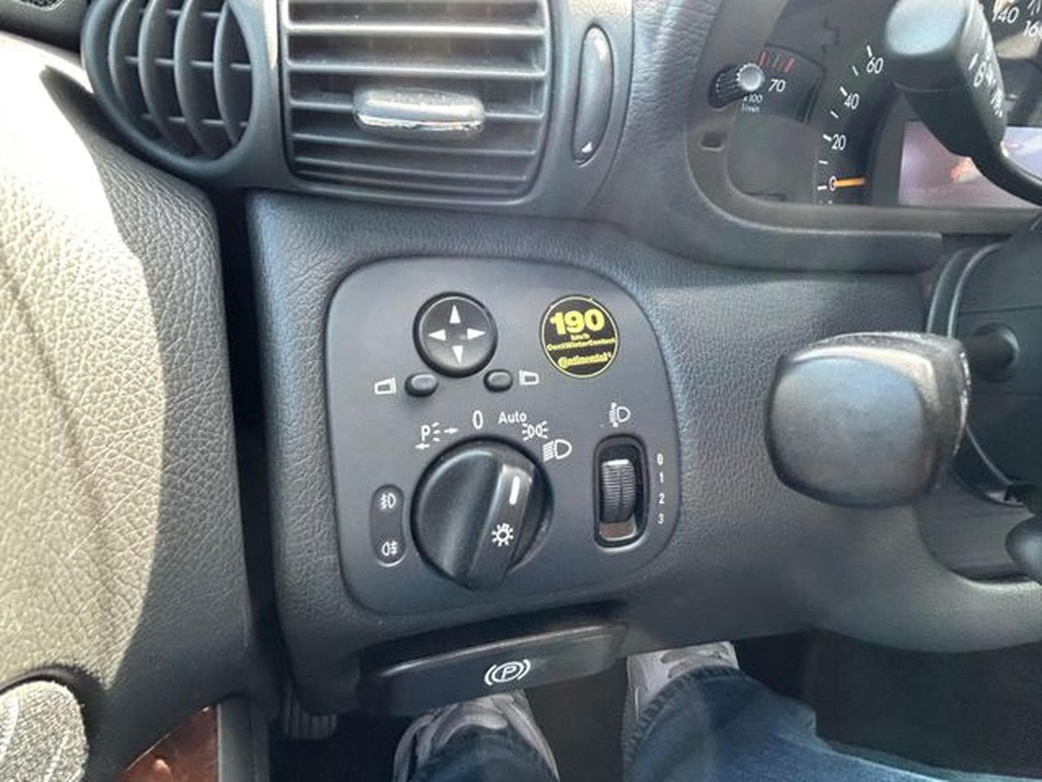 Mercedes C 180 C 180 ELEGANCE *Automatik*SHZ* (2001) - Photo 13