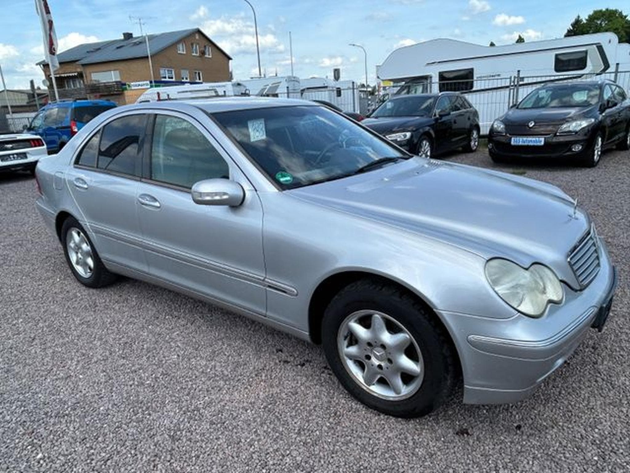 Mercedes C 180 C 180 ELEGANCE *Automatik*SHZ* (2001) - Photo 3