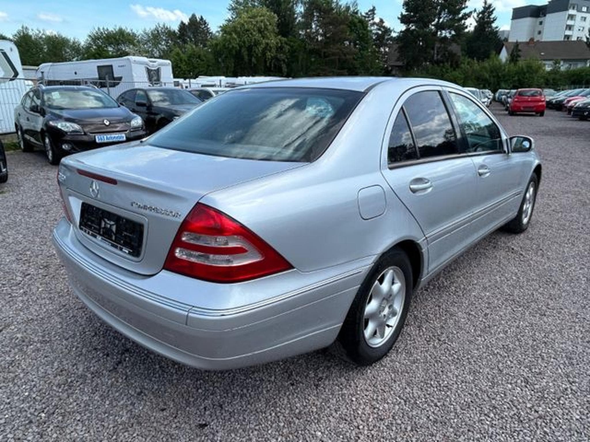 Mercedes C 180 C 180 ELEGANCE *Automatik*SHZ* (2001) - Photo 4