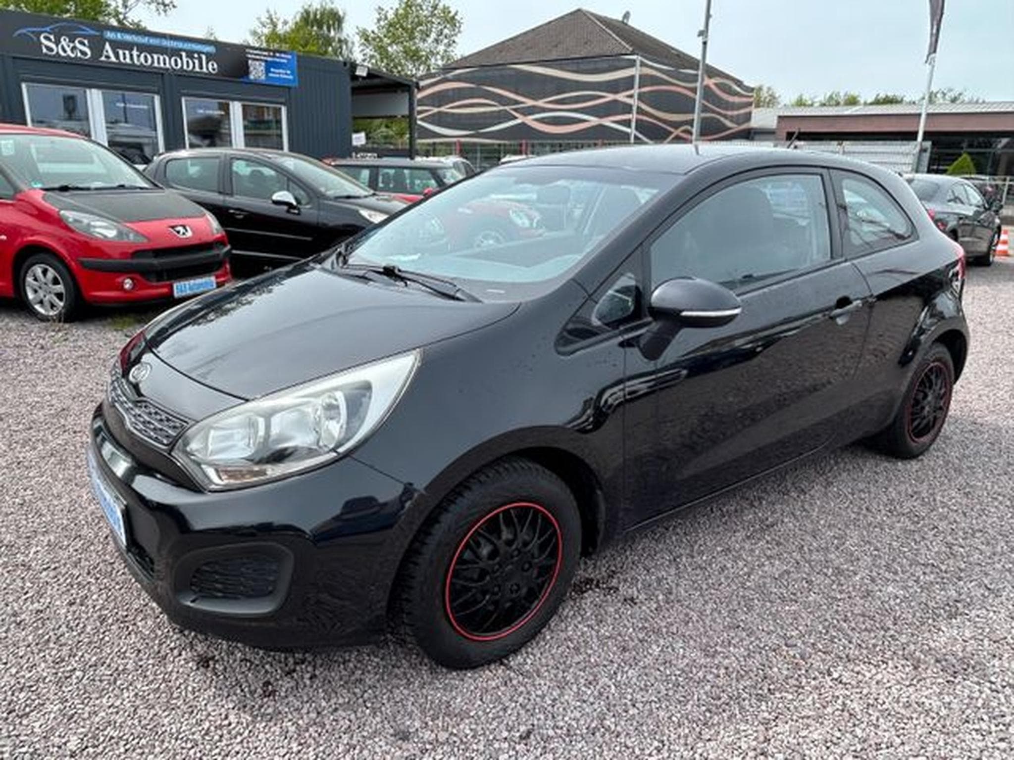 Kia Rio Rio Business Line *Bluetooth*Klima*MFL*Euro5* (2013) - Photo 1