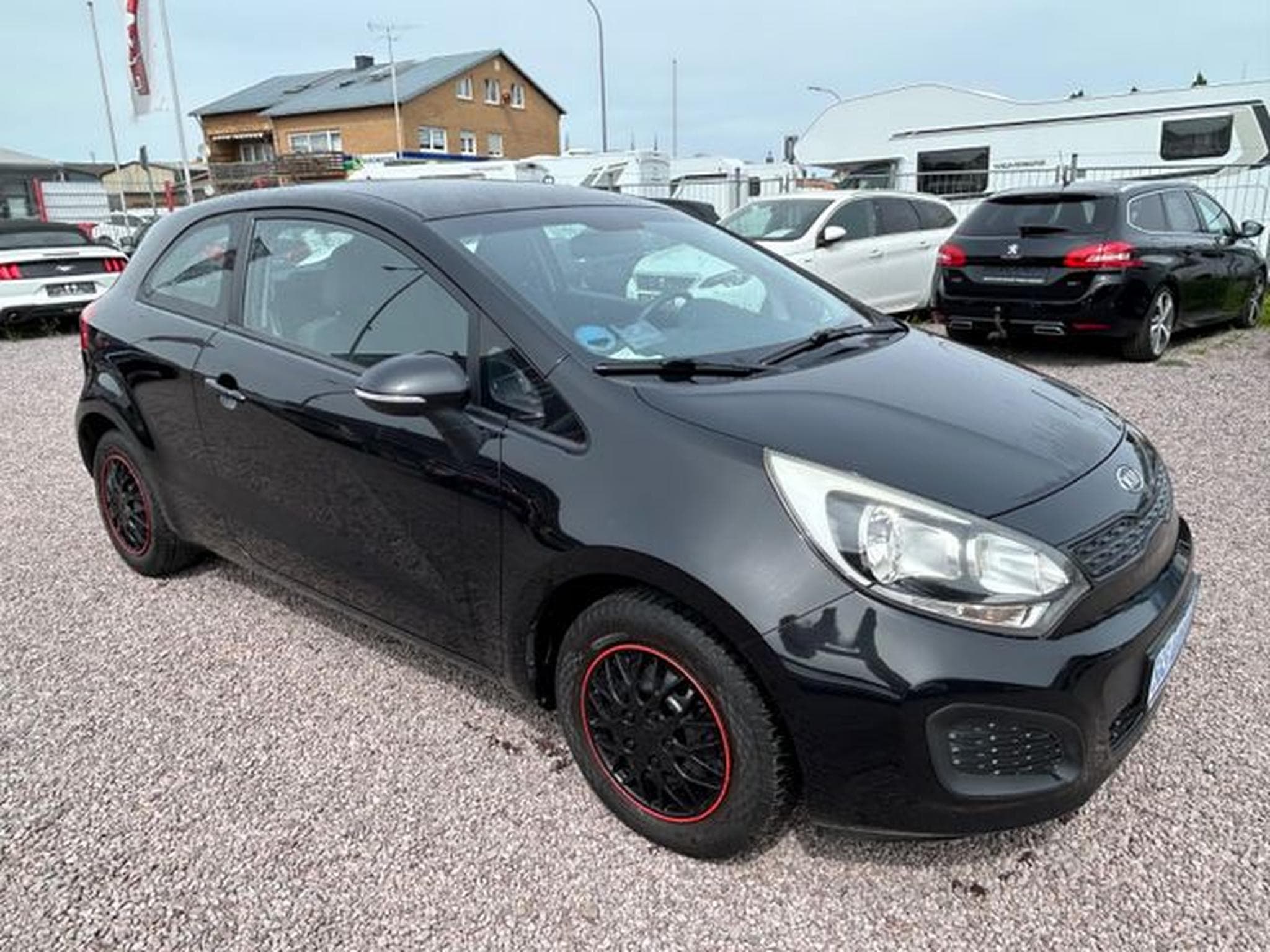 Kia Rio Rio Business Line *Bluetooth*Klima*MFL*Euro5* (2013) - Photo 3