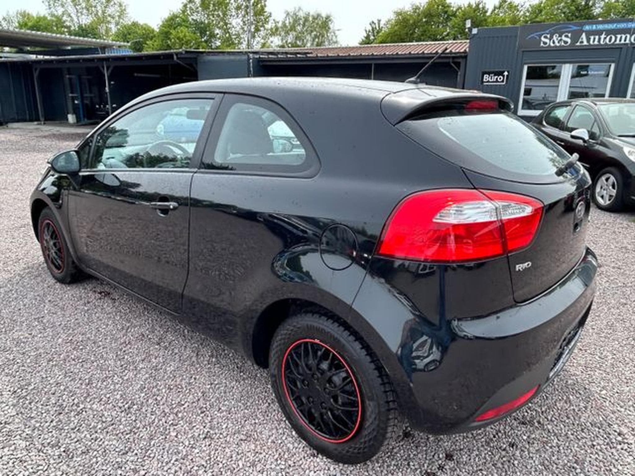 Kia Rio Rio Business Line *Bluetooth*Klima*MFL*Euro5* (2013) - Photo 6