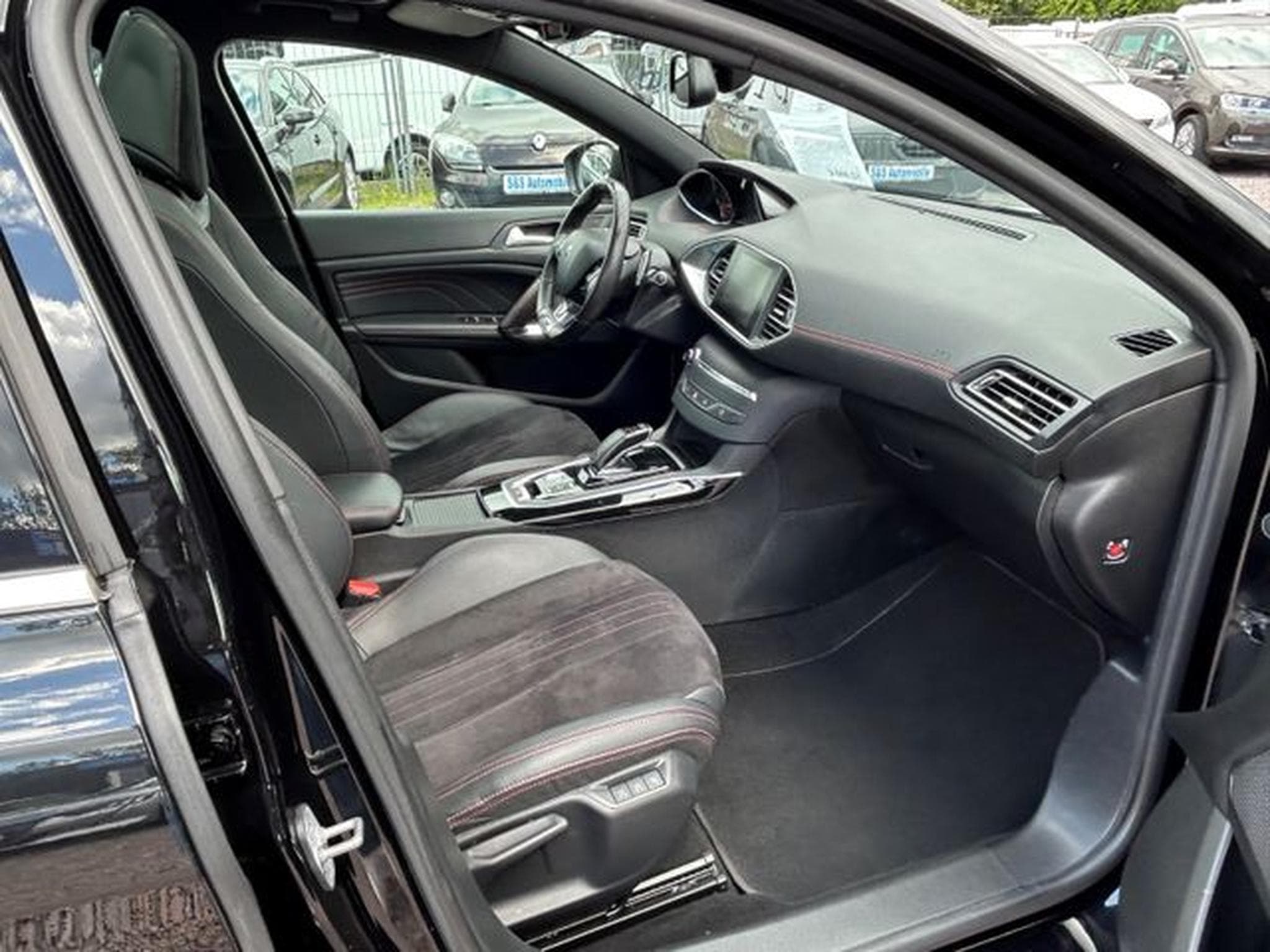 Peugeot 308 308 SW GT *Automatik*Navi*Kamera*Pano*Eu6d (2018) - Photo 10