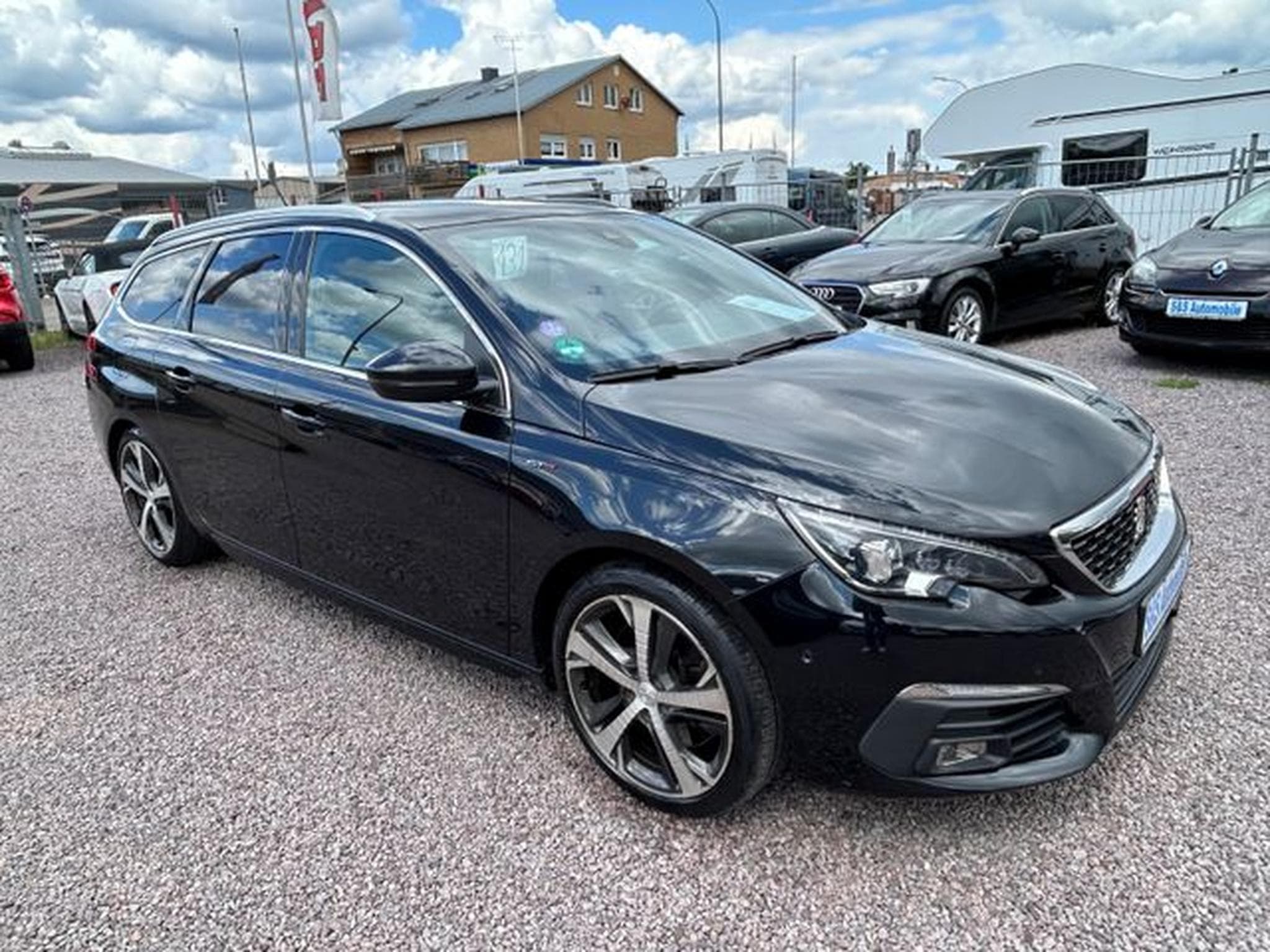 Peugeot 308 308 SW GT *Automatik*Navi*Kamera*Pano*Eu6d (2018) - Photo 3