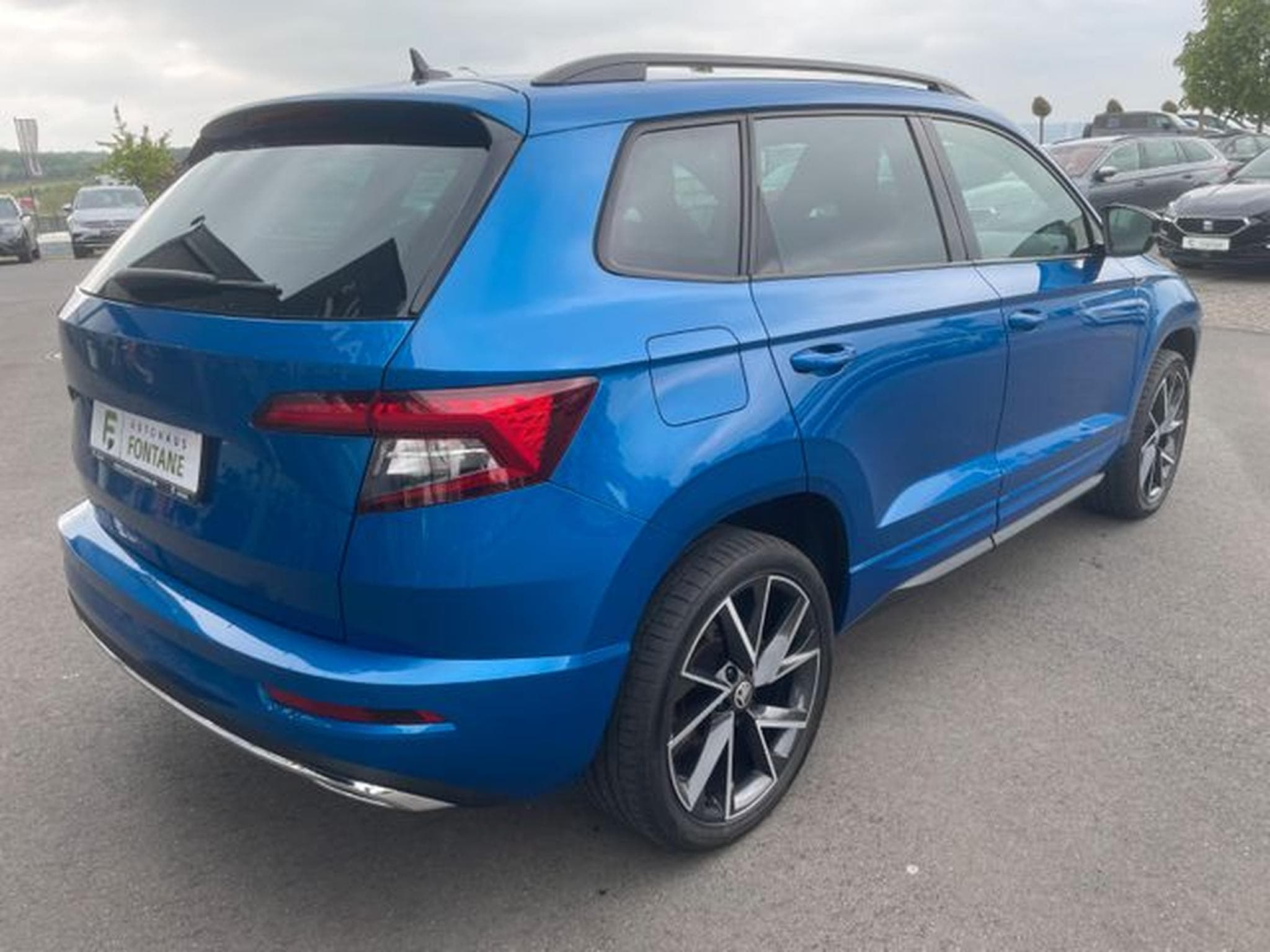 Skoda Karoq Karoq 2,0TDi Sportline 4x4 19" AHK Virtual Key (2020) - Foto 5