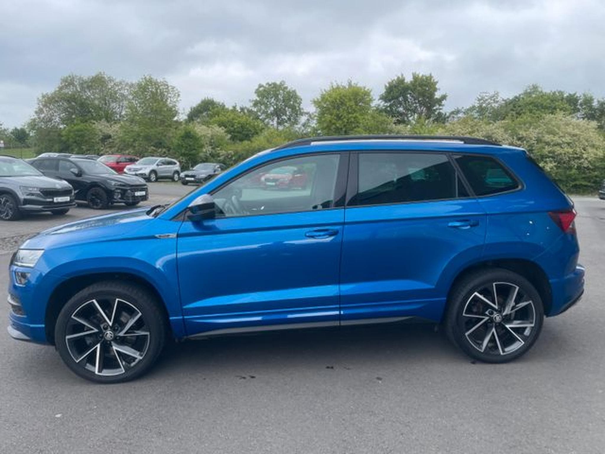 Skoda Karoq Karoq 2,0TDi Sportline 4x4 19" AHK Virtual Key (2020) - Foto 8