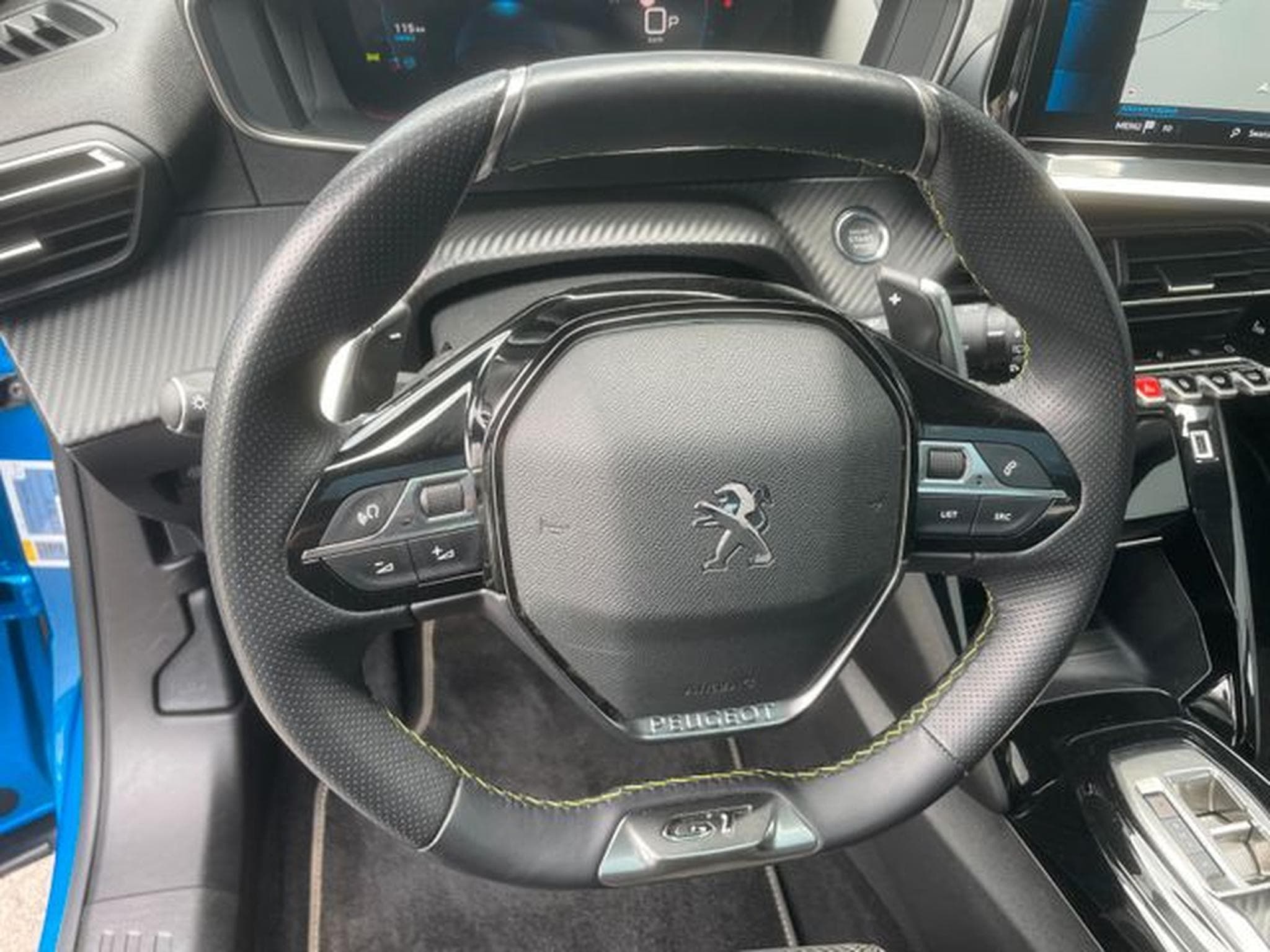 Peugeot 2008 2008 GT e-THP PureTech AHK Pano Leder Kamera (2023) - Foto 12