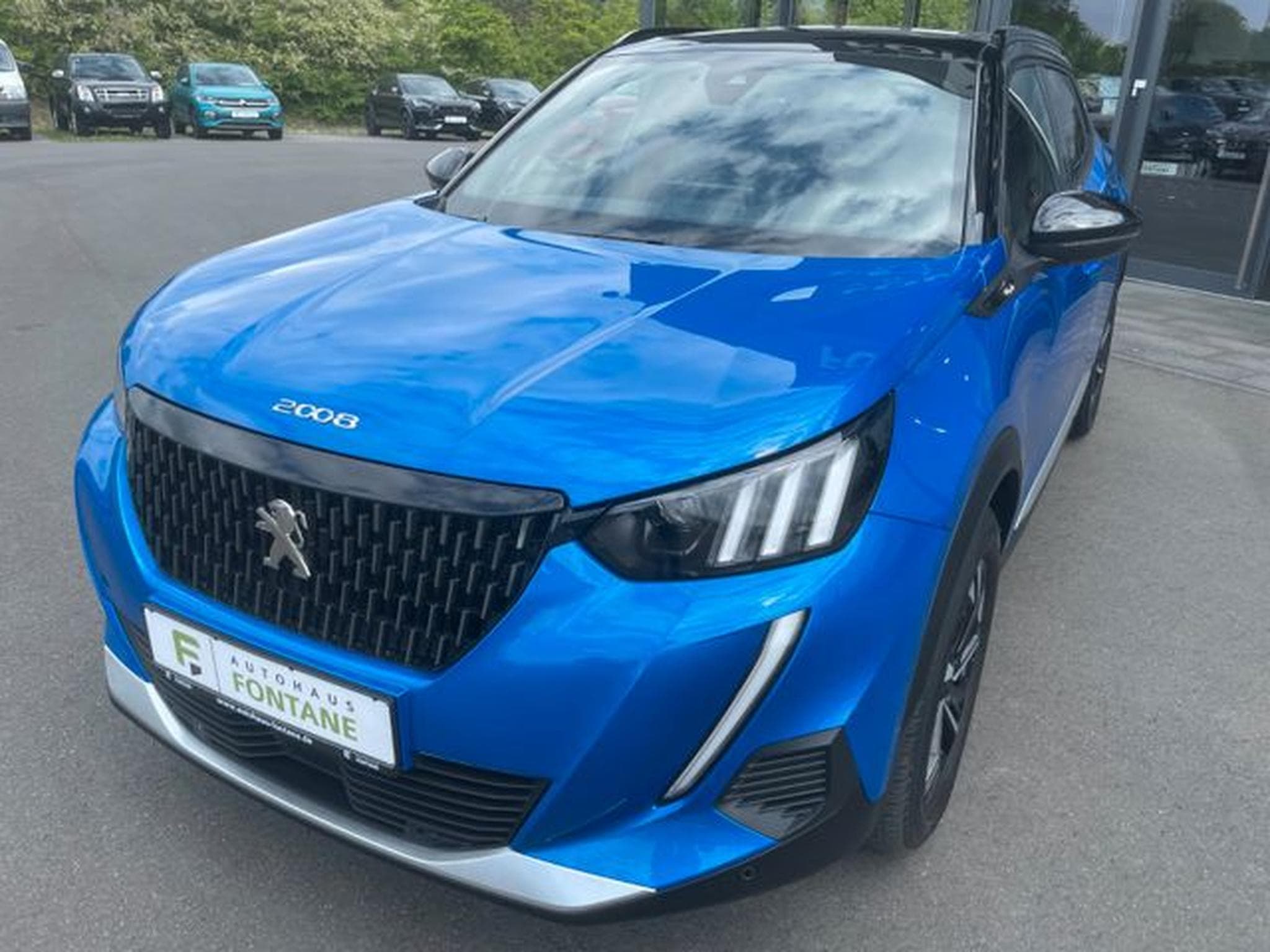 Peugeot 2008 2008 GT e-THP PureTech AHK Pano Leder Kamera (2023) - Foto 2