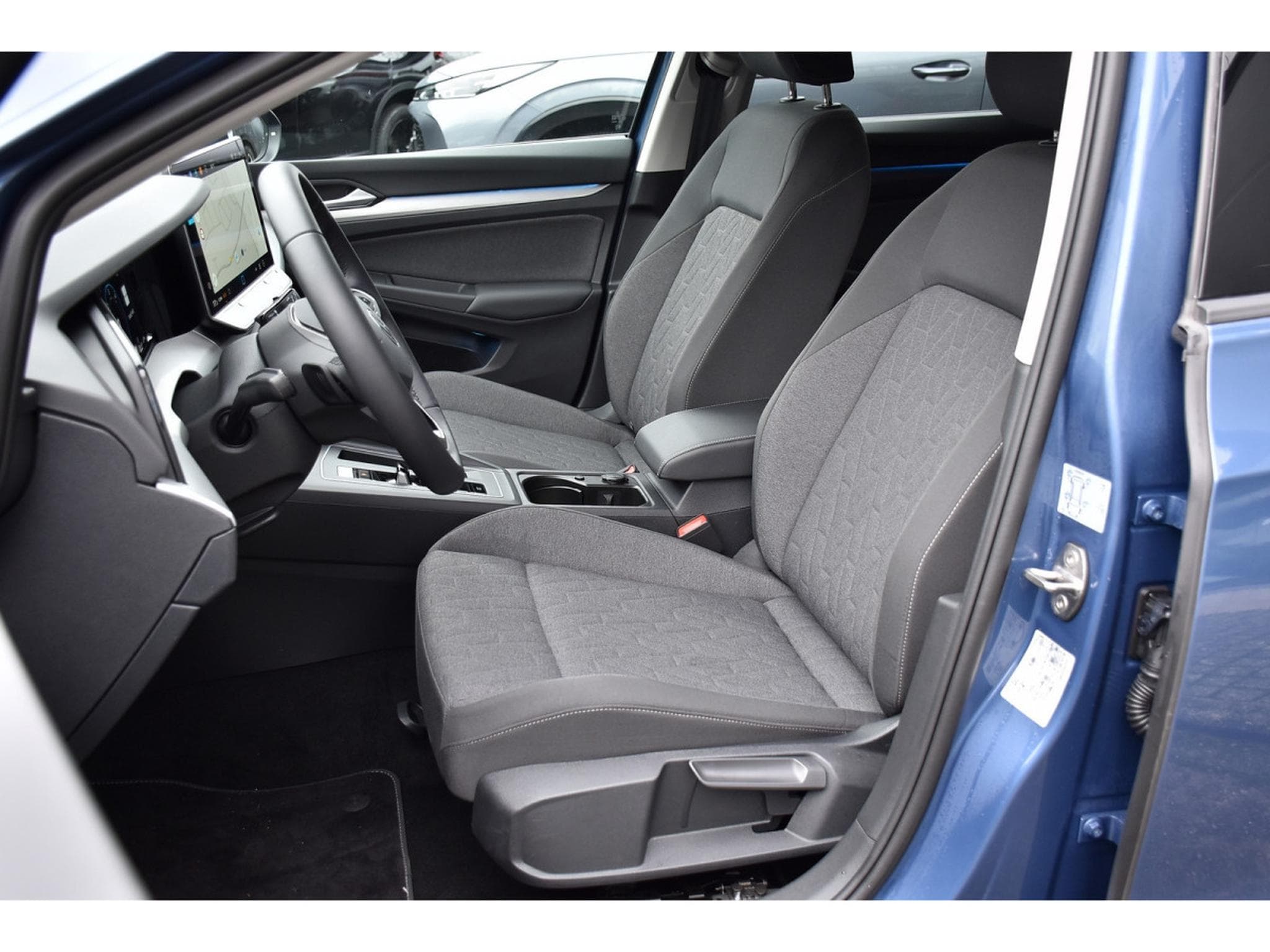 VW Golf 2.0 TDI Life DSG ACC GPS LANE 1° MAIN (2025) - Photo 6