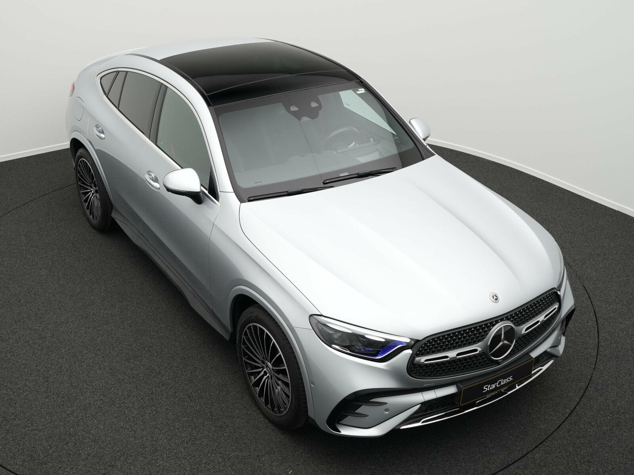 Mercedes GLC 220 d 4MATIC Coupé Multi+AHK+Distr+360 (2024) - Foto 10