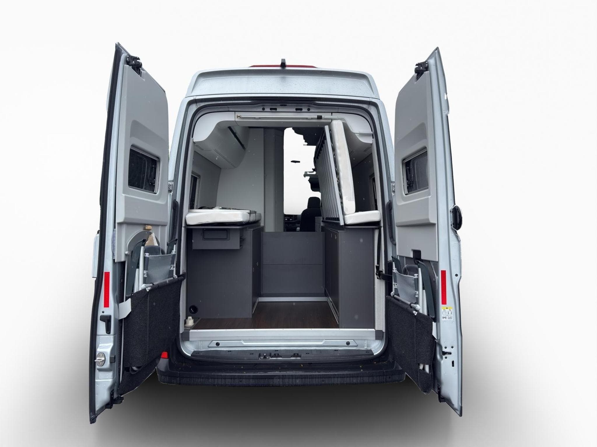 VW Crafter Grand California 680 (2022) - Photo 12