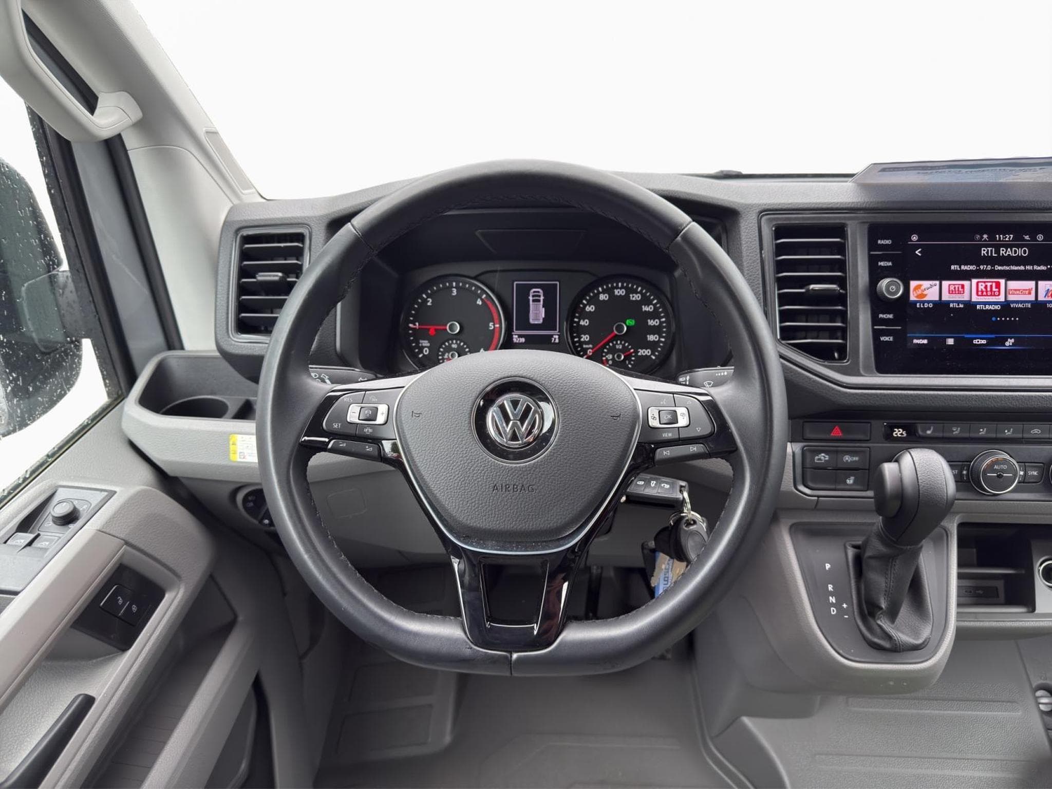 VW Crafter Grand California 680 (2022) - Photo 9