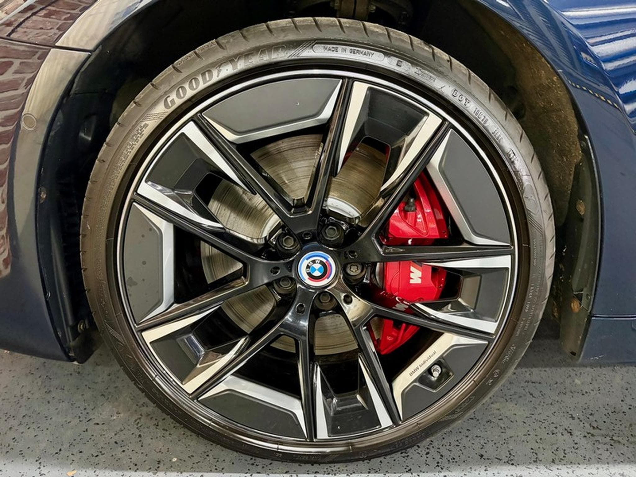 BMW 540 540dA Touring 3.0 340cv Auto xDrive M-SPORT (2023) - Photo 3