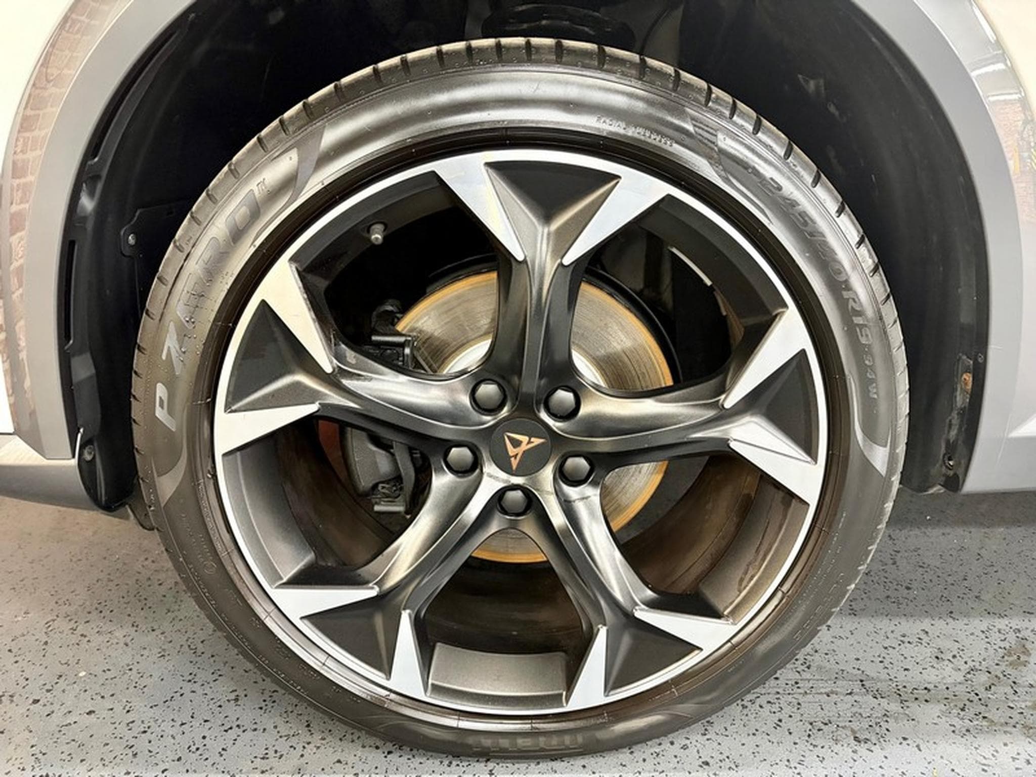 Cupra Formentor Formentor 2.0 TSi 190cv Auto 4x4 AttRem/SiègCh/ALU19 (2024) - Photo 3