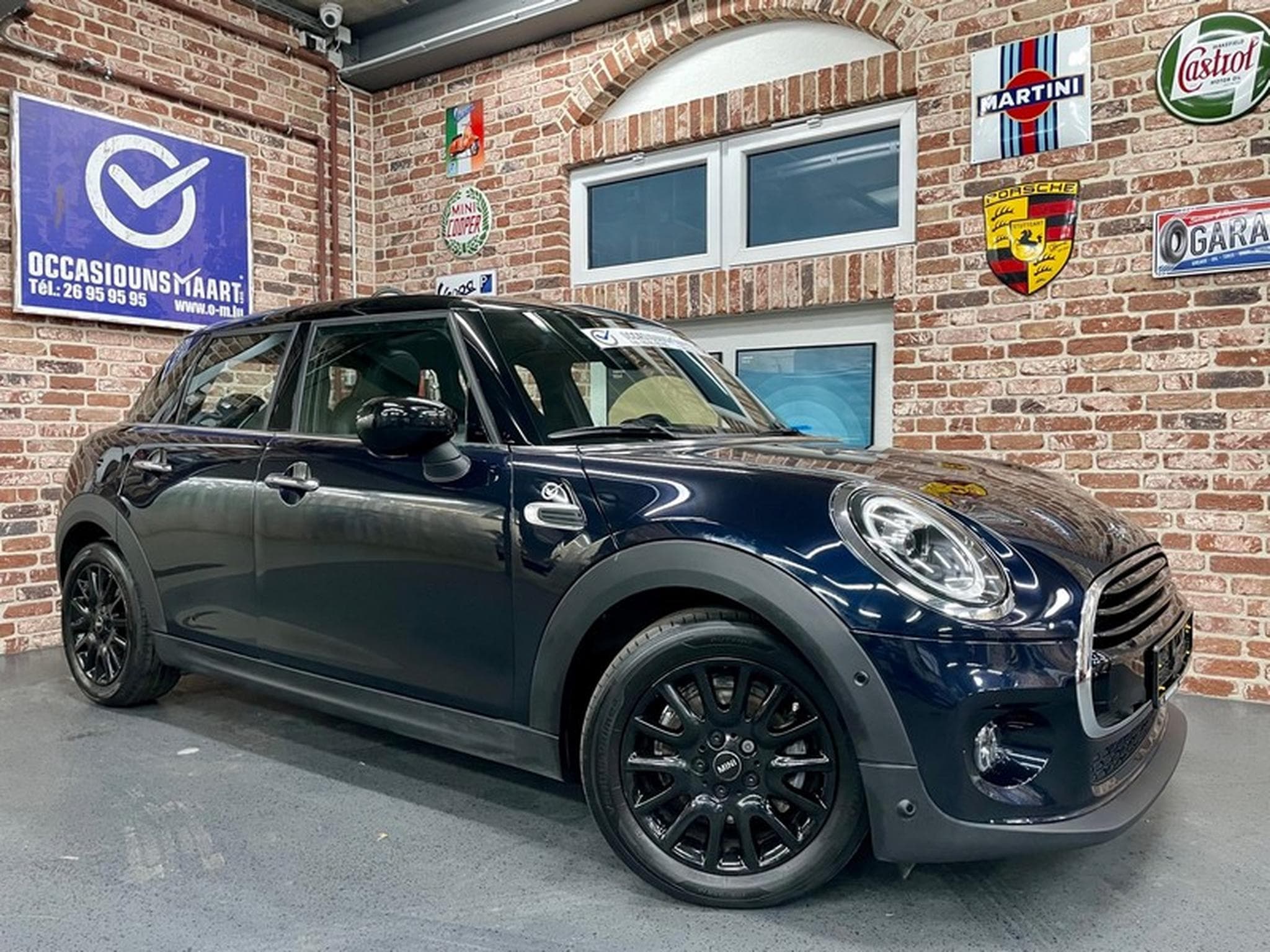 Mini Cooper Cooper 1.5 136cv Auto INSINGTON 5p Cuir/Navi/Pano (2020) - Photo 1