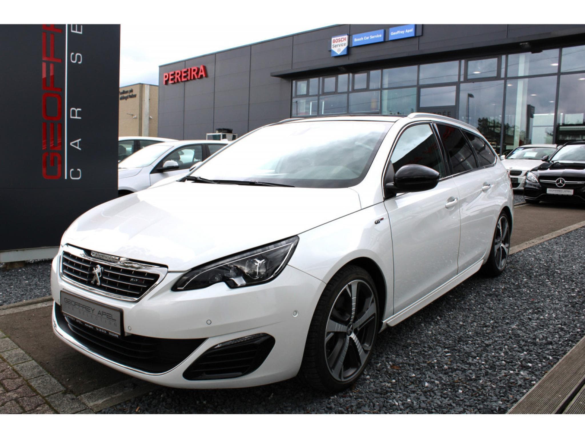 Peugeot 308 SW GT 205 PANO CUIR NAVI (2016) - Foto 2