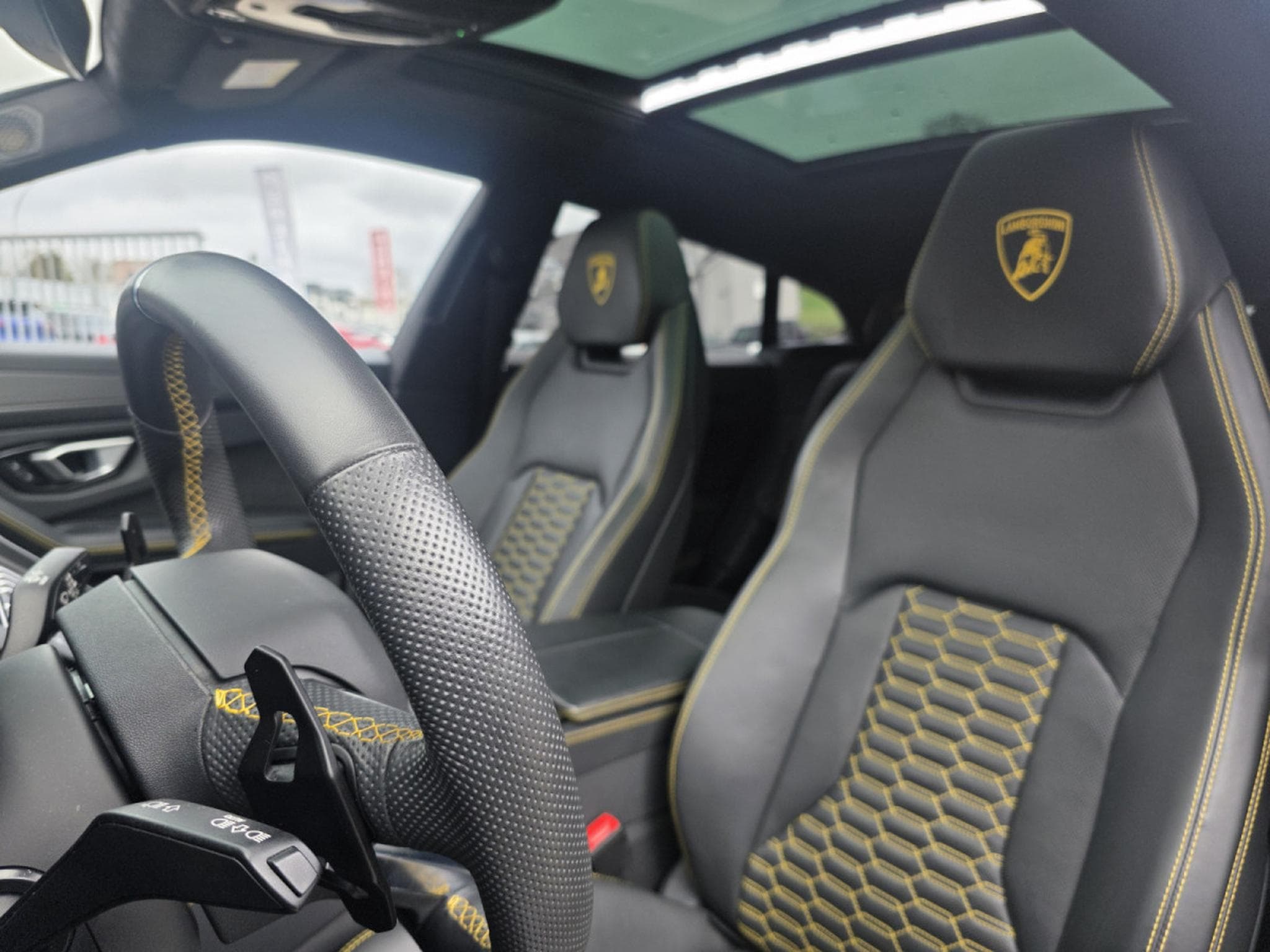 Lamborghini Urus Urus S 3D B&O PANO 360CAM CERAMIQUE (2023) - Foto 6