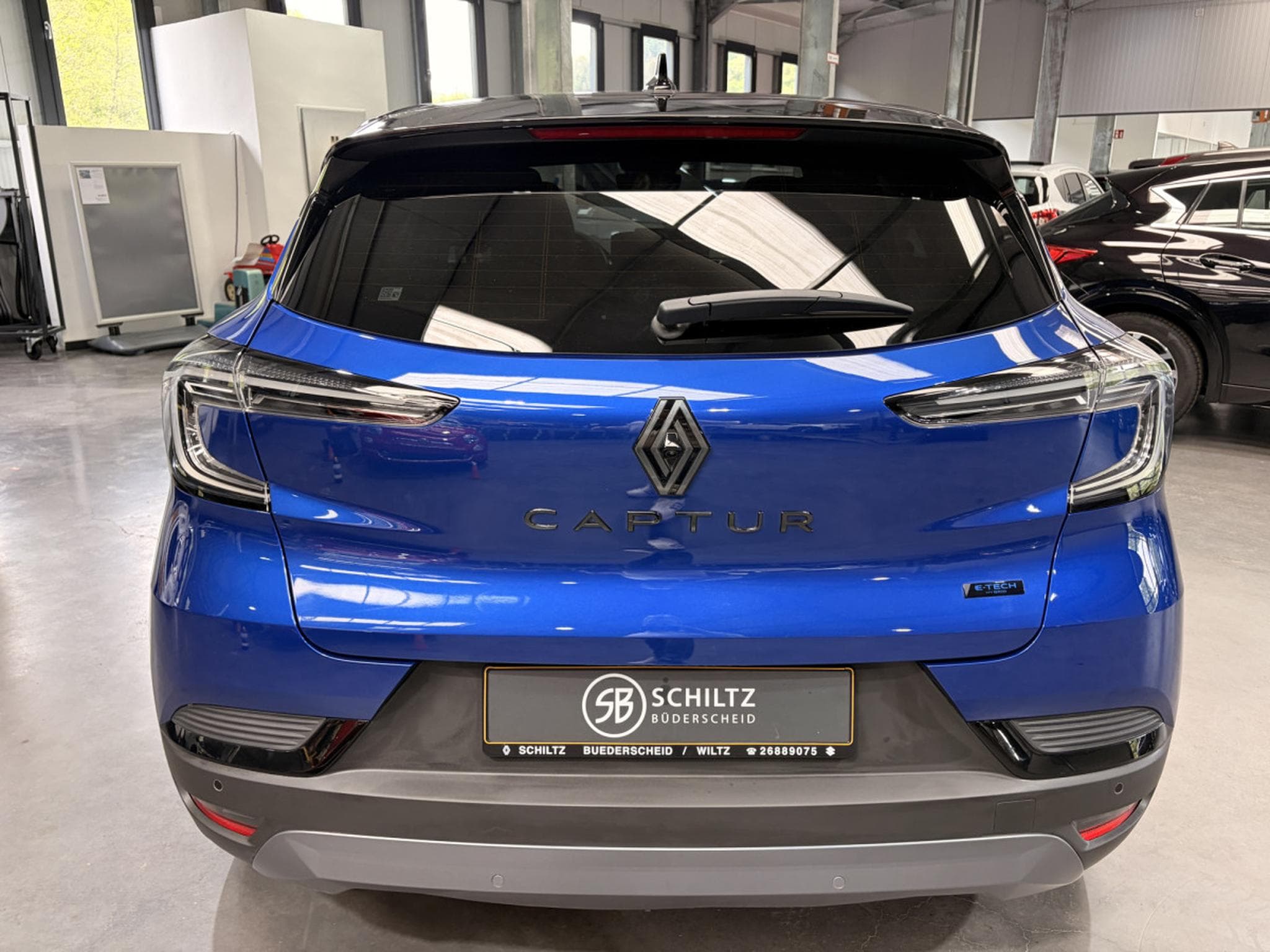 Renault Captur 1.6 TCe Esprit Alpine E-Tech EDC (2025) - Photo 4