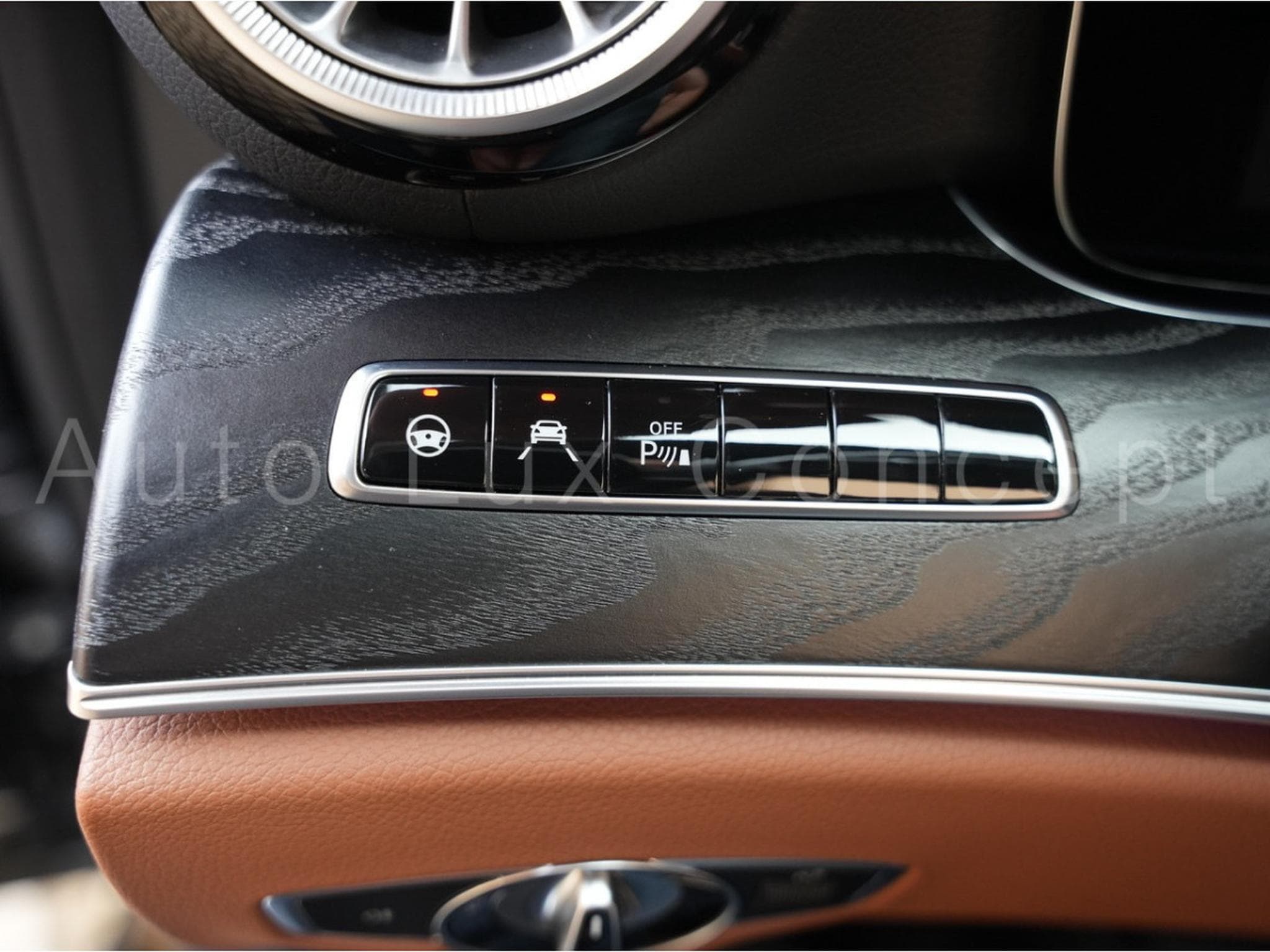 Mercedes E 450 4MATIC Cabriolet AMG Line (2019) - Photo 17