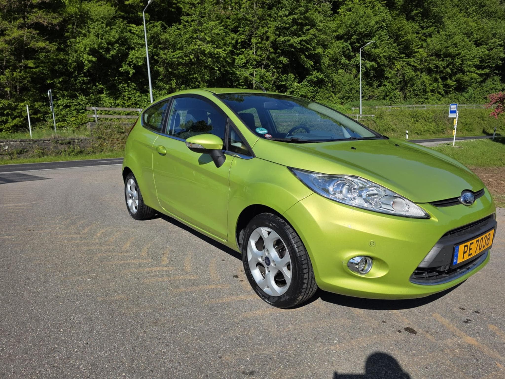 Ford Fiesta 1.4 Titanium (2010) - Photo 2
