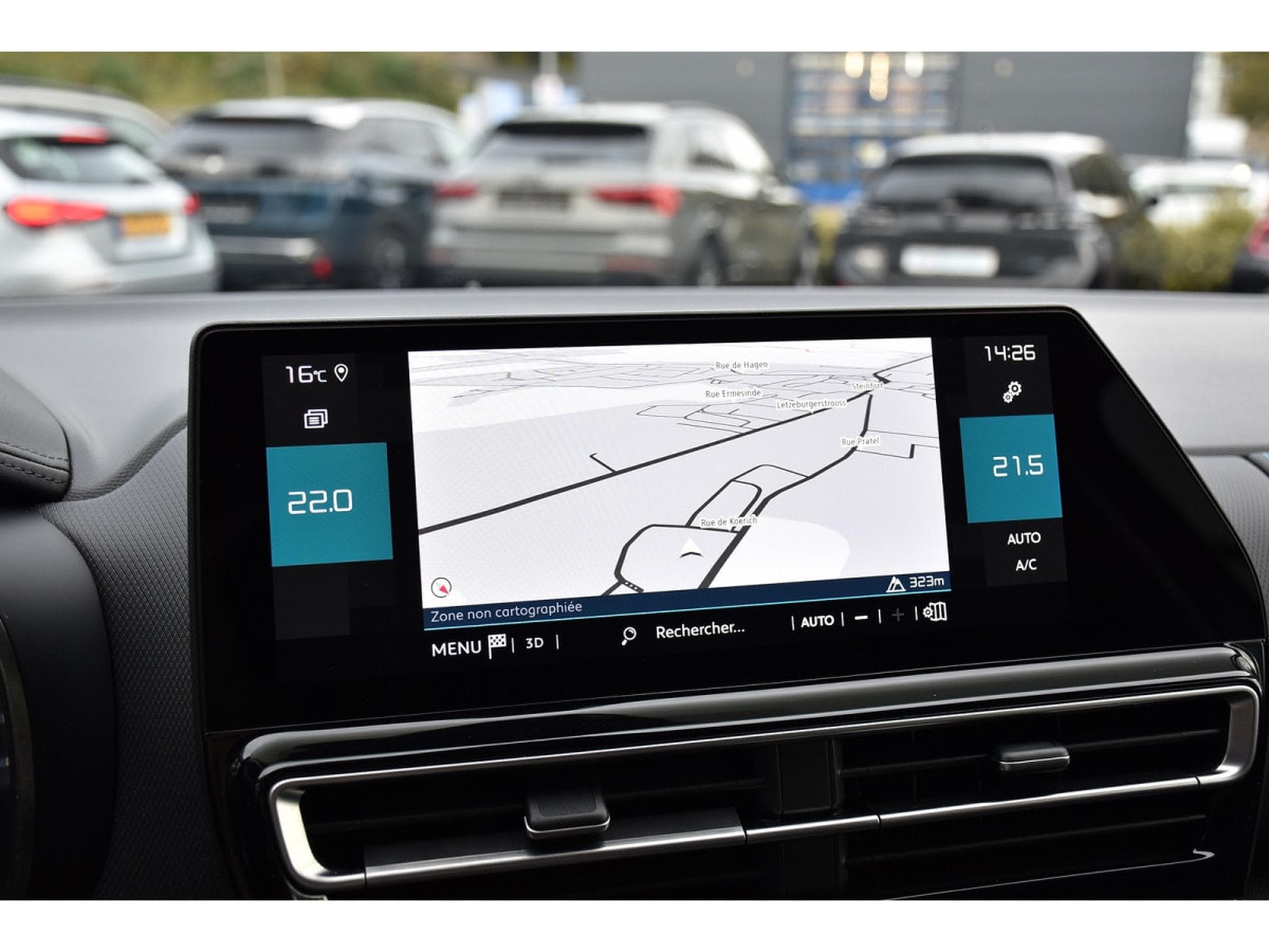 Citroën C5 Aircross 1.2 PureTech 130 Shine CUIR ACC SIDE GPS CAM 1° MAIN (2024) - Foto 10
