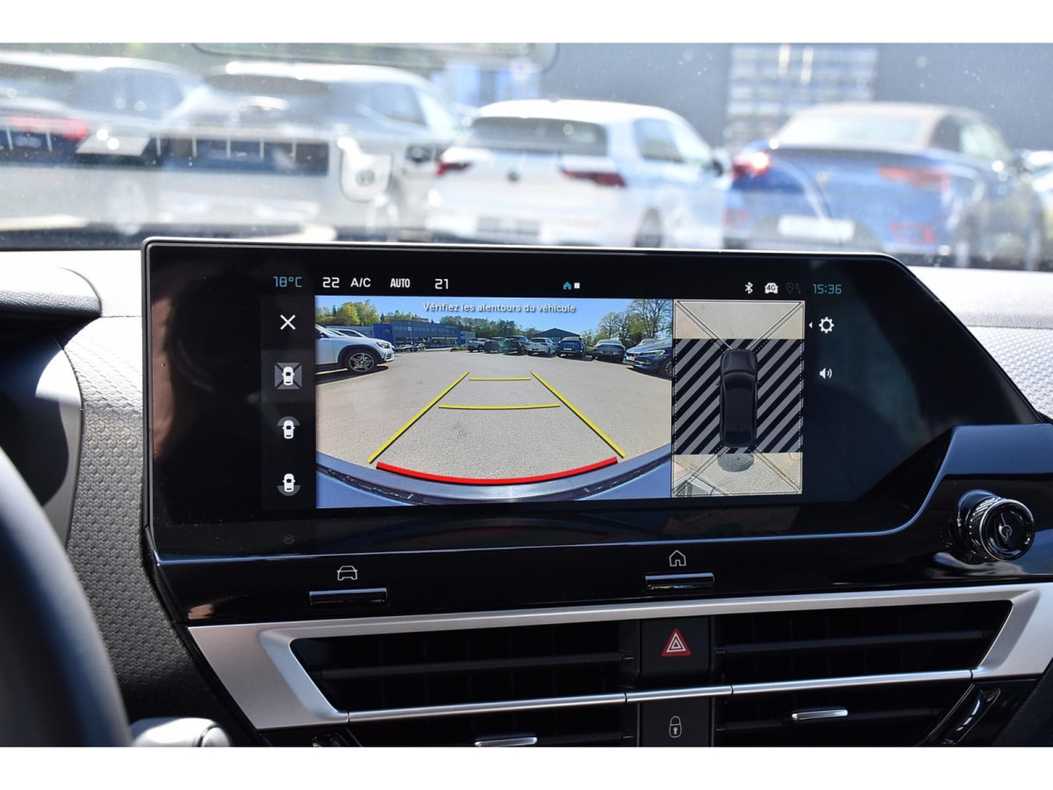 Citroën C4 1.2 PureTech 130 EAT8 MAX ACC HUD LANE SIDE CAM360 NEUVE (2025) - Foto 13