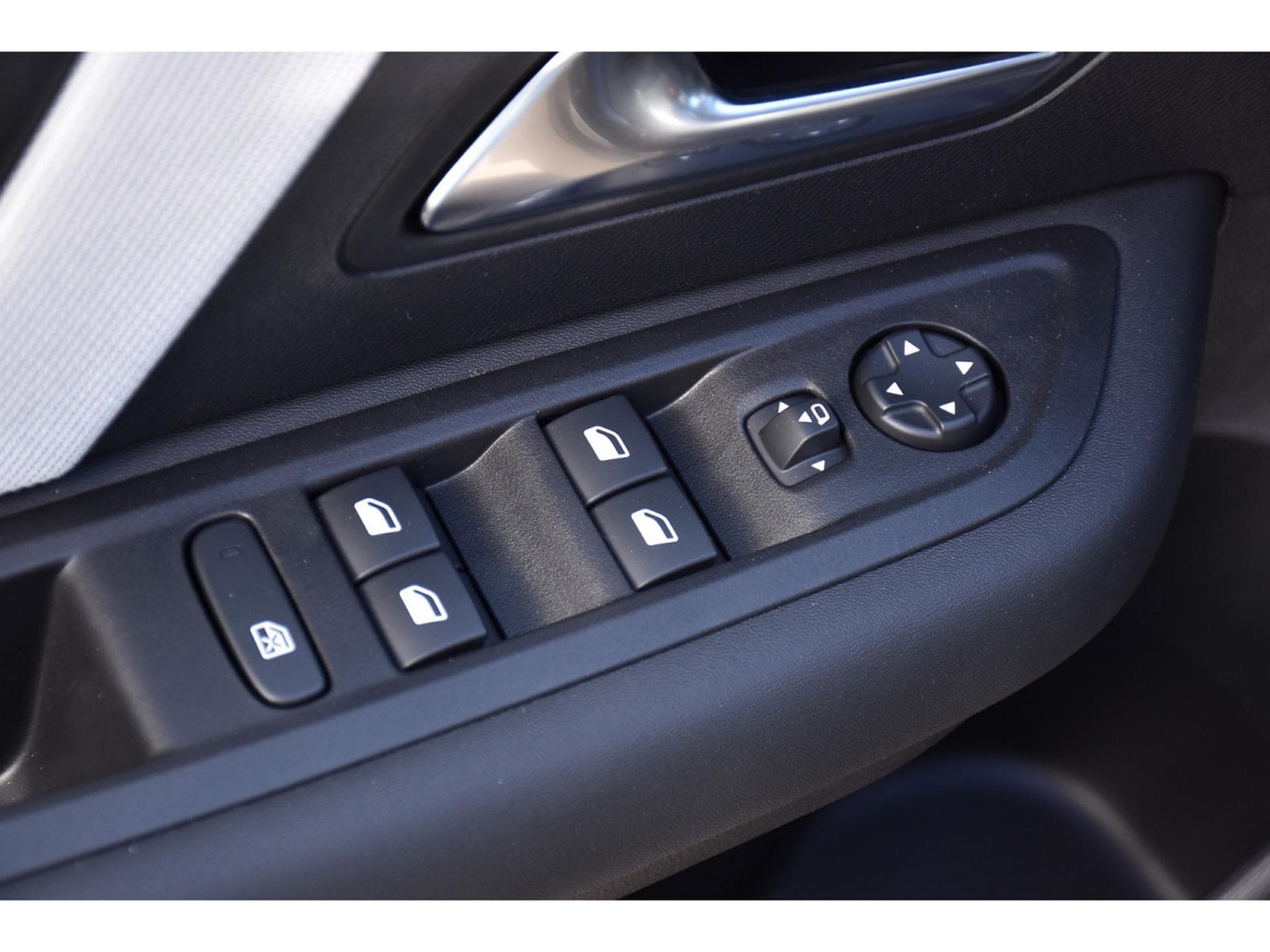 Citroën C4 1.2 PureTech 130 EAT8 MAX ACC HUD LANE SIDE CAM360 NEUVE (2025) - Foto 19