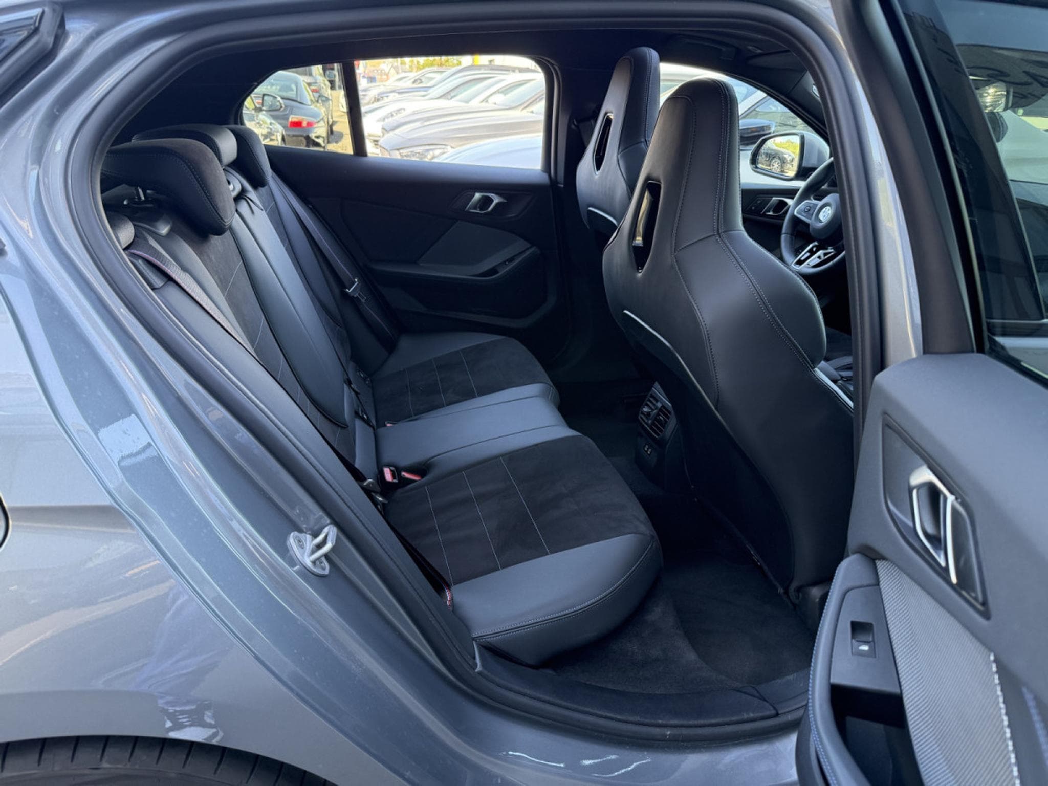 BMW 120 I M SPORT / M SEATS/ (2025) - Photo 15