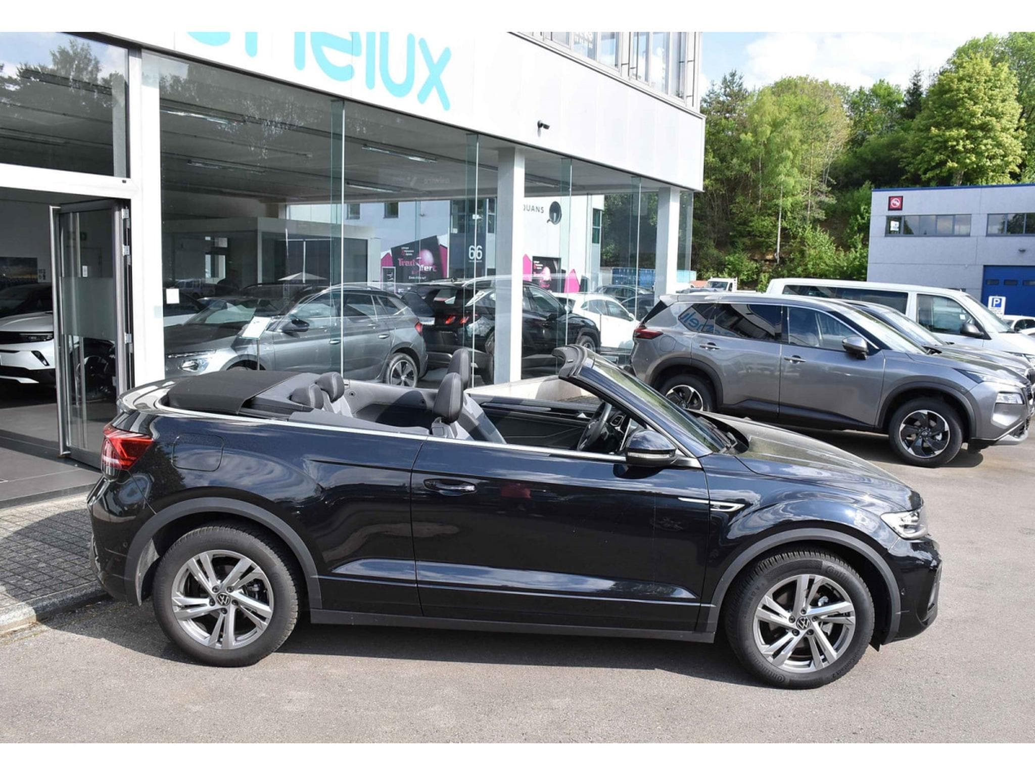 VW T-Roc Cabrio 1.5 TSI R-Line DSG ACC TRAVEL SIDE GPS PARK 1° MAIN (2025) - Foto 3