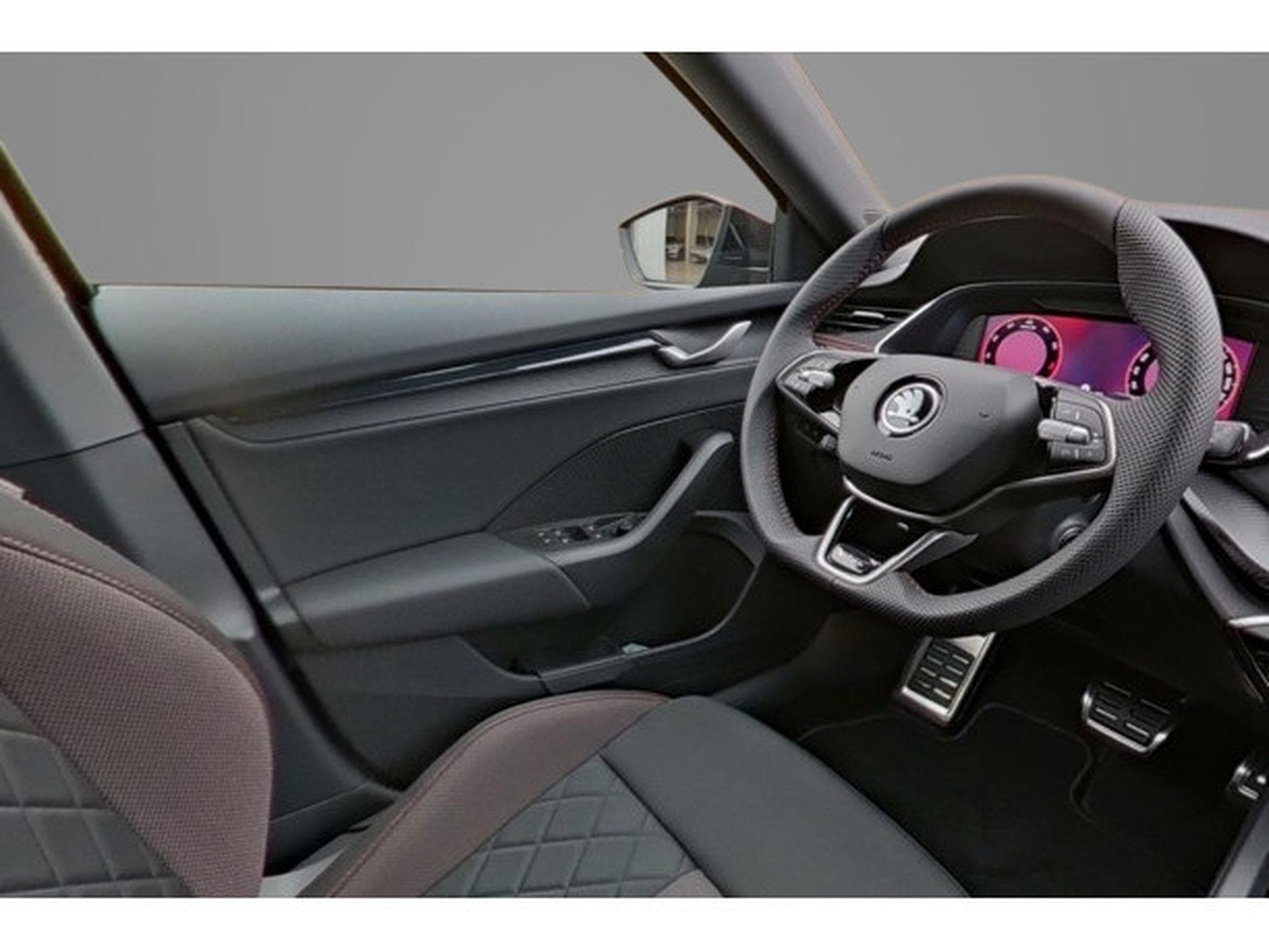 Skoda Octavia 2.0 TSi DSG 265 RS (2025) - Foto 8