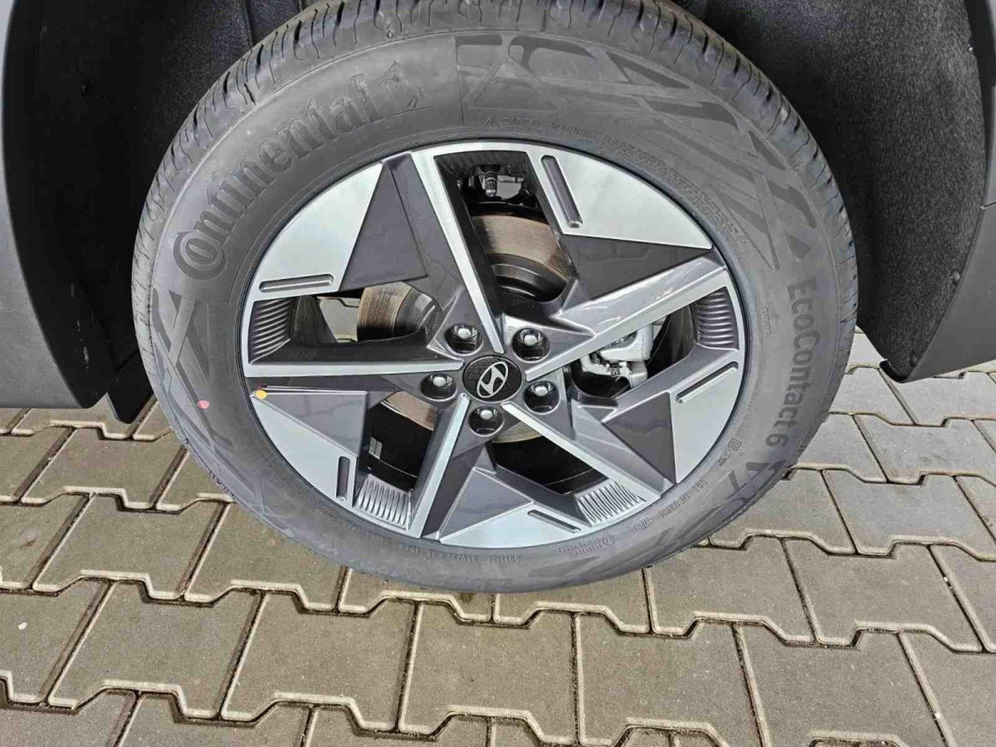 Hyundai Tucson 1.6 T-GDI HEV 215 AT E-Motion (2025) - Foto 5