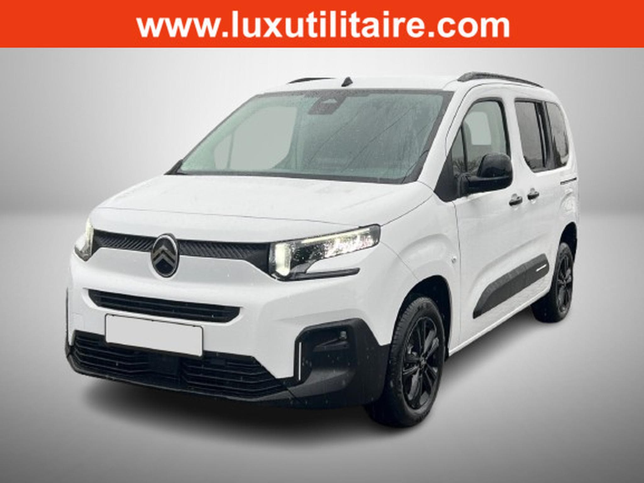 Citroën Berlingo 1.5 BlueHDi 130 EAT8 Plus (2025) - Foto 1