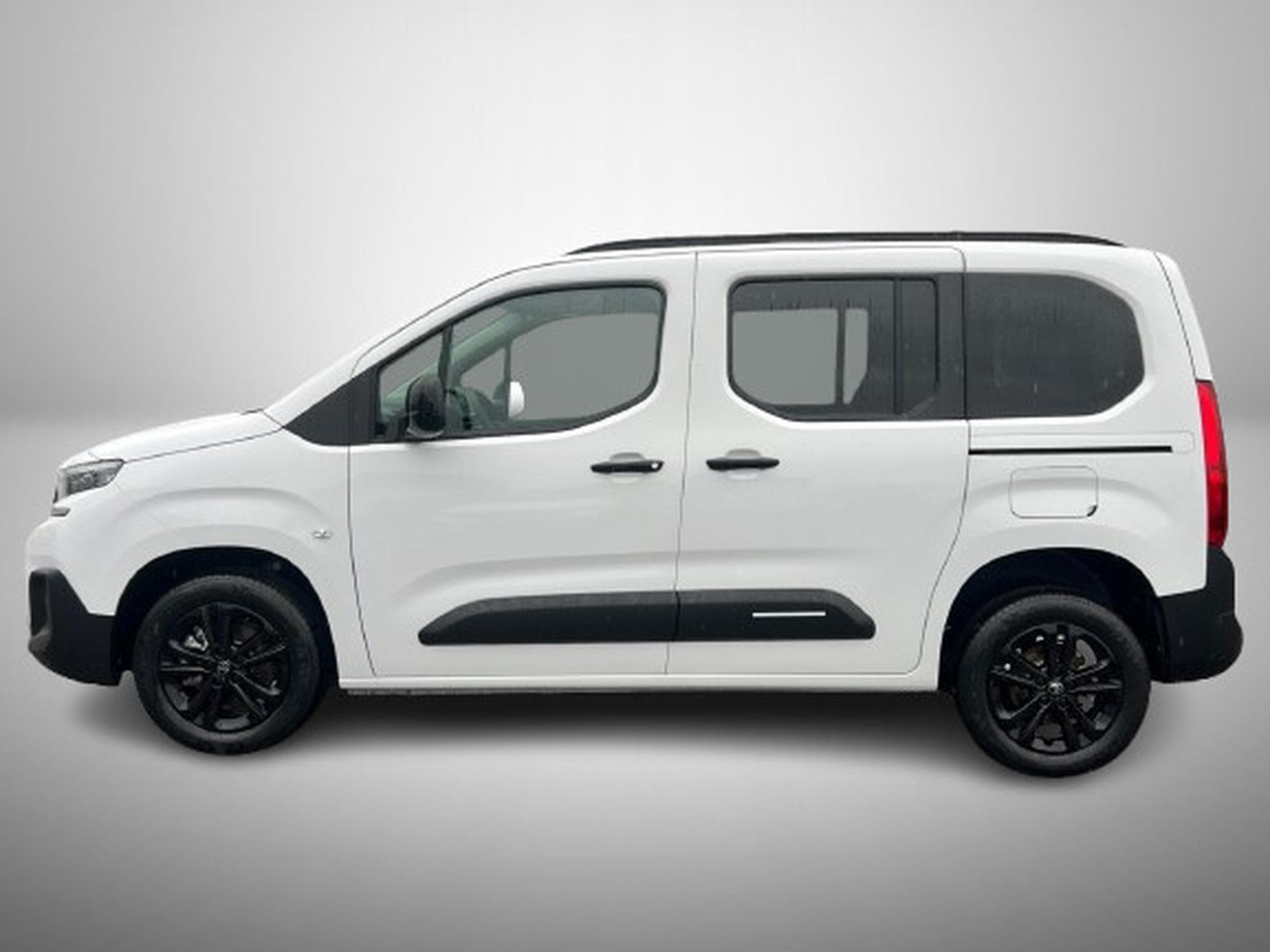 Citroën Berlingo 1.5 BlueHDi 130 EAT8 Plus (2025) - Foto 2