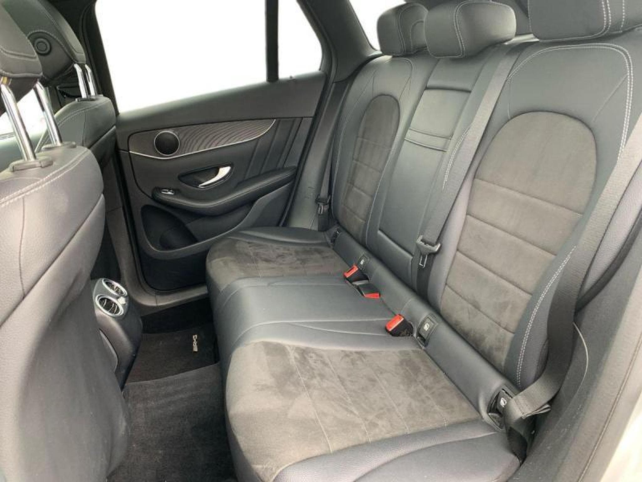 Mercedes GLC 220 220 d 4MATIC (2019) - Photo 8