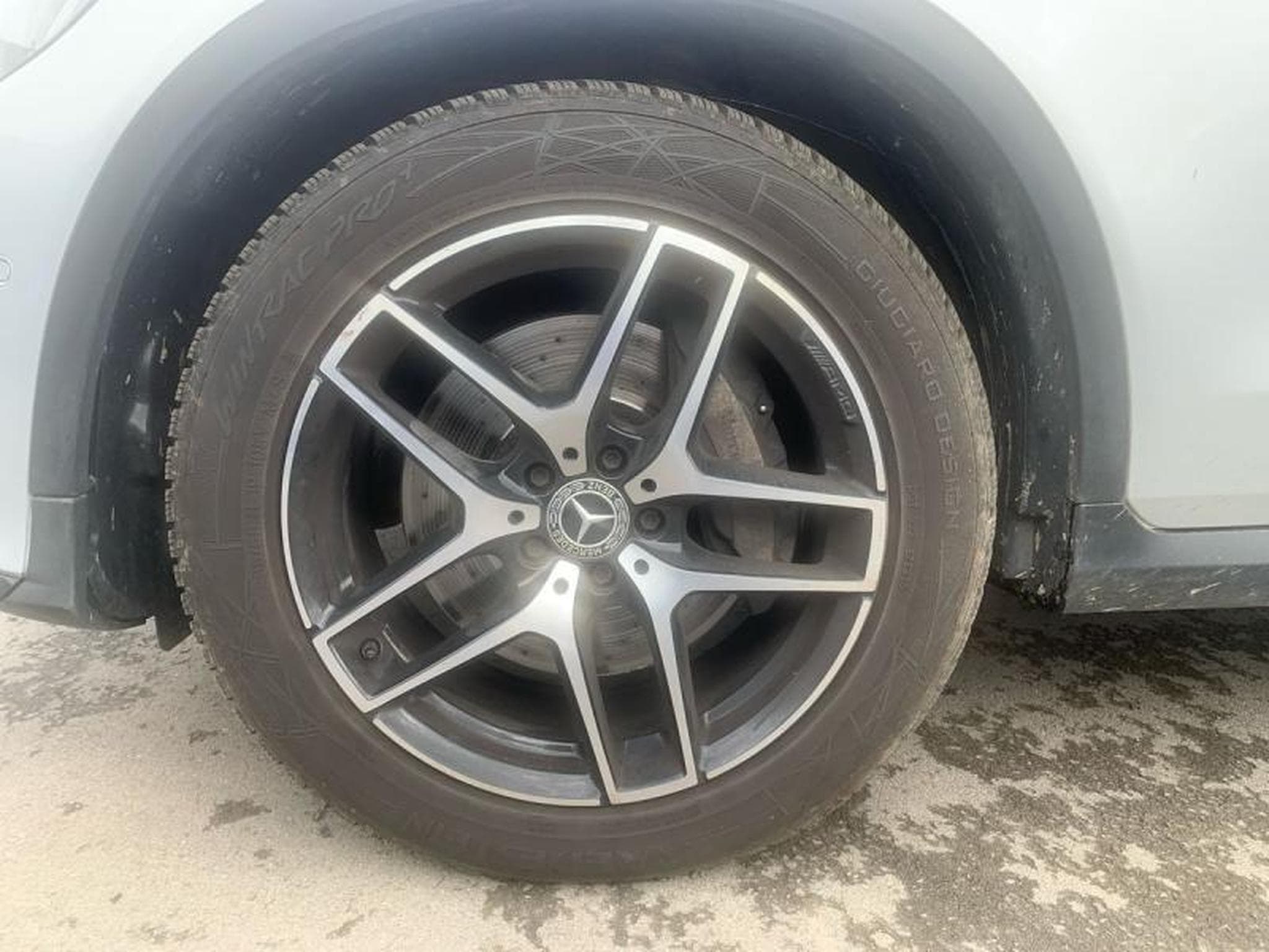Mercedes GLC 220 220 d 4MATIC (2019) - Photo 9