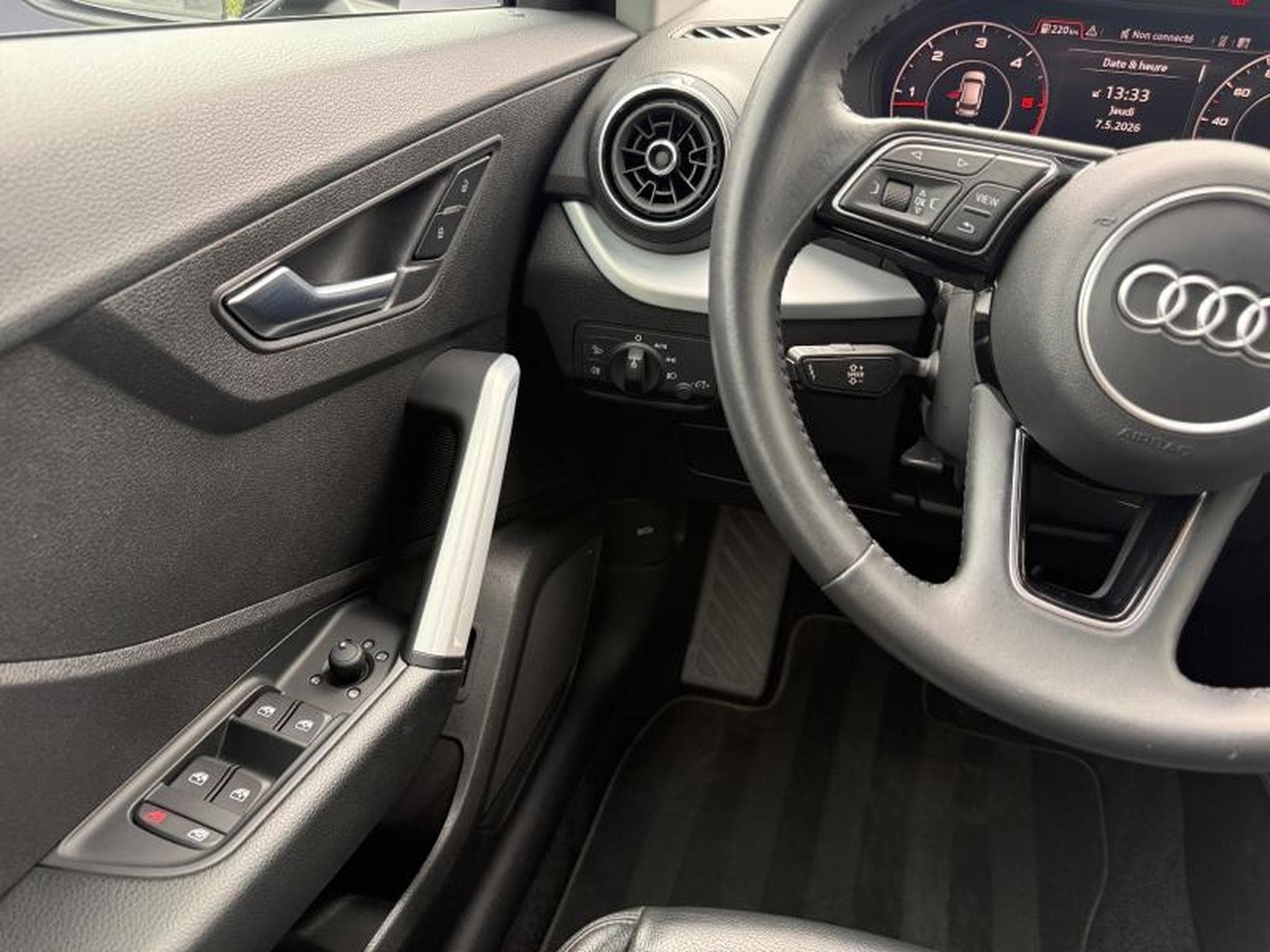 Audi Q2 Sport (2020) - Foto 13