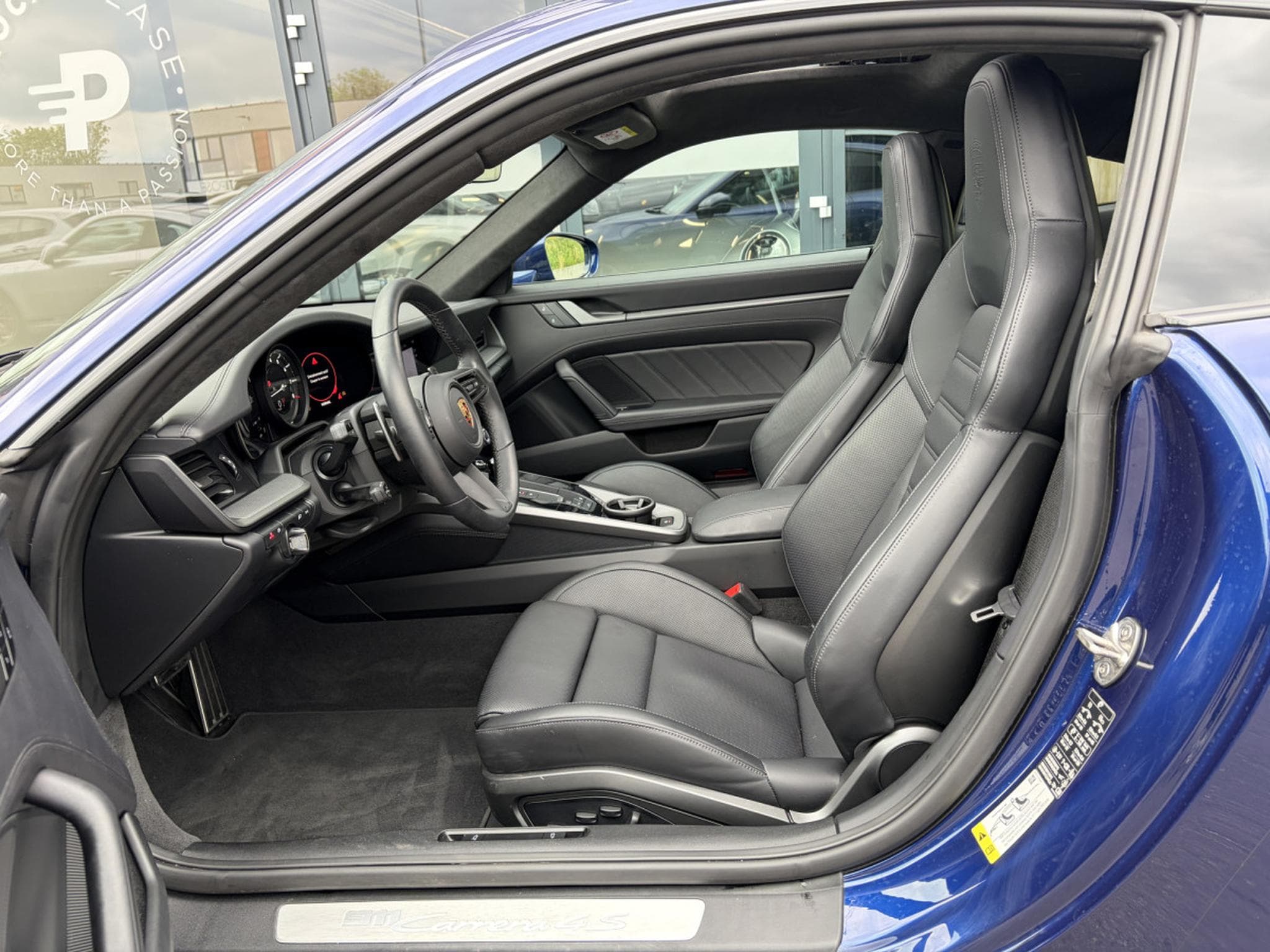 Porsche 911 911/ 992.1 CARRERA 4S/360°/21/SPORT CHR/TOIT PANO/BOSE/VOLL (2024) - Photo 2