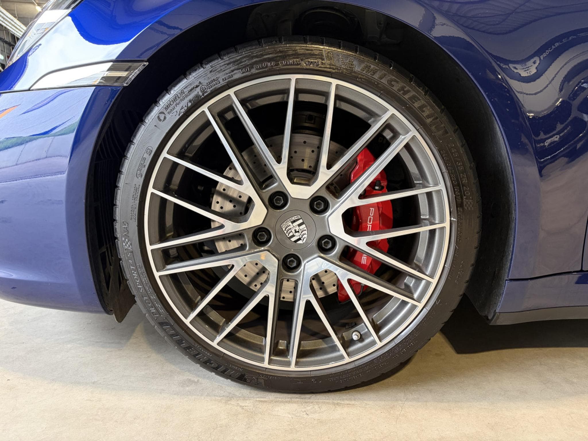 Porsche 911 911/ 992.1 CARRERA 4S/360°/21/SPORT CHR/TOIT PANO/BOSE/VOLL (2024) - Photo 21