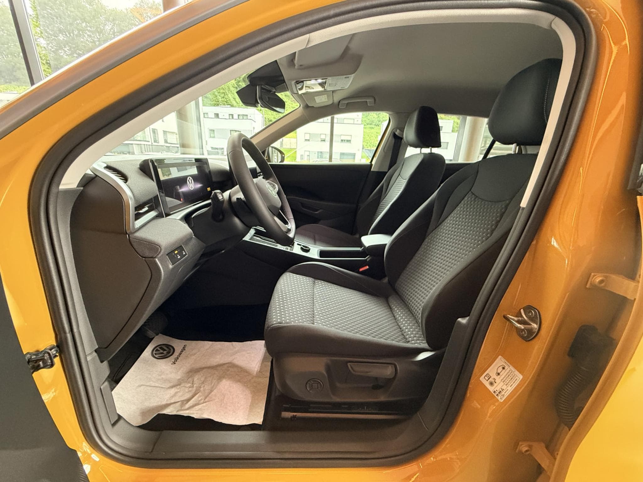 VW T-Roc Life 1.5 eTSI 150 cv Boîte à double embrayage 7 vitesses (2026) - Photo 3
