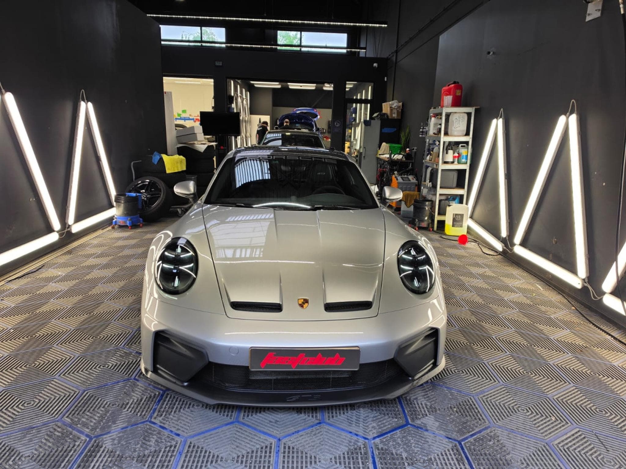 Porsche 911 GT3 992.2 ARGENT GT hd led, pack club sport, bacquet carbon, (2025) - Photo 2