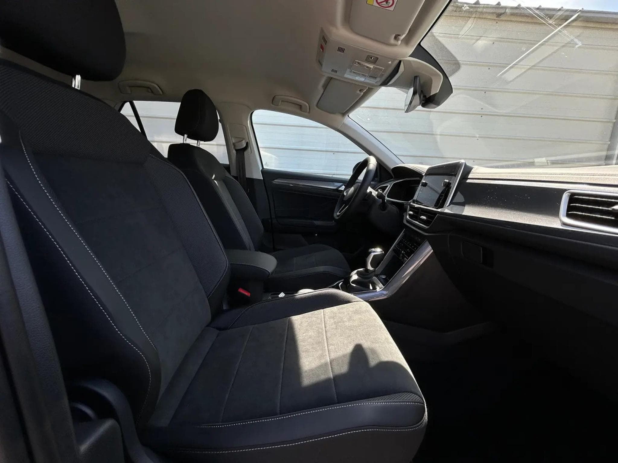 VW T-Roc 1.5 TSi 150 DSG Style (2026) - Foto 13