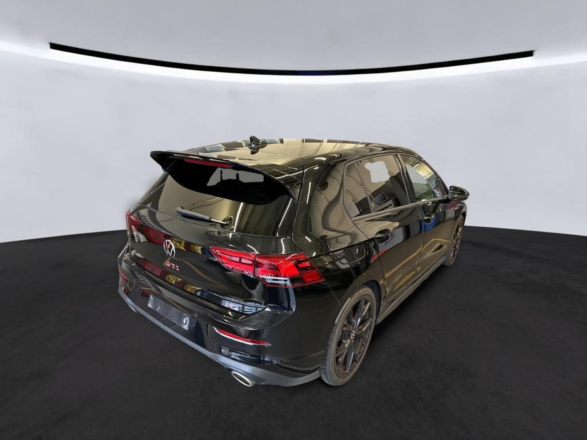 VW Golf GTI Clubsport 2.0 TSI 300 CV DSG7 *ESTORIL* CAM * ACC * (2024) - Foto 5