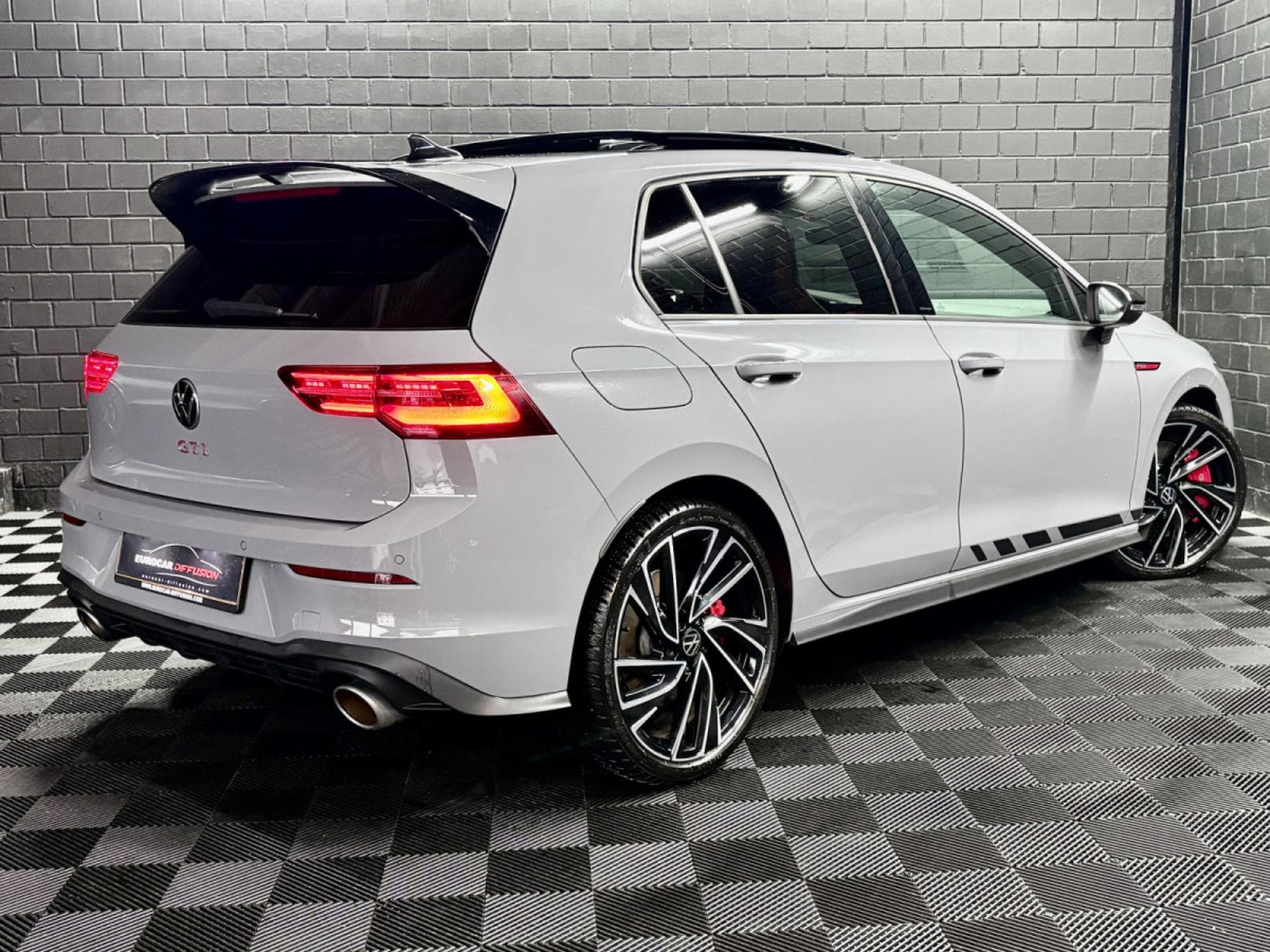 VW Golf GTI Clubsport 2.0 TSI 300 CV DSG7 *Matrix* *Toit Ouvrant* *H (2024) - Foto 6