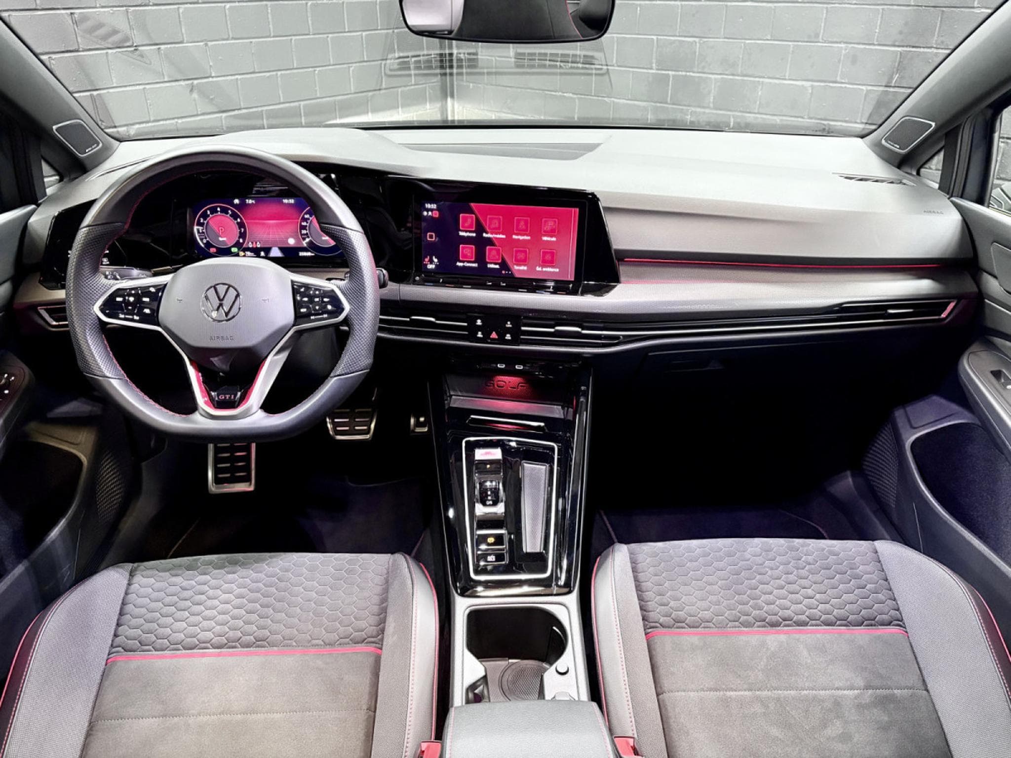 VW Golf GTI Clubsport 2.0 TSI 300 CV DSG7 *Matrix* *Toit Ouvrant* *H (2024) - Foto 9