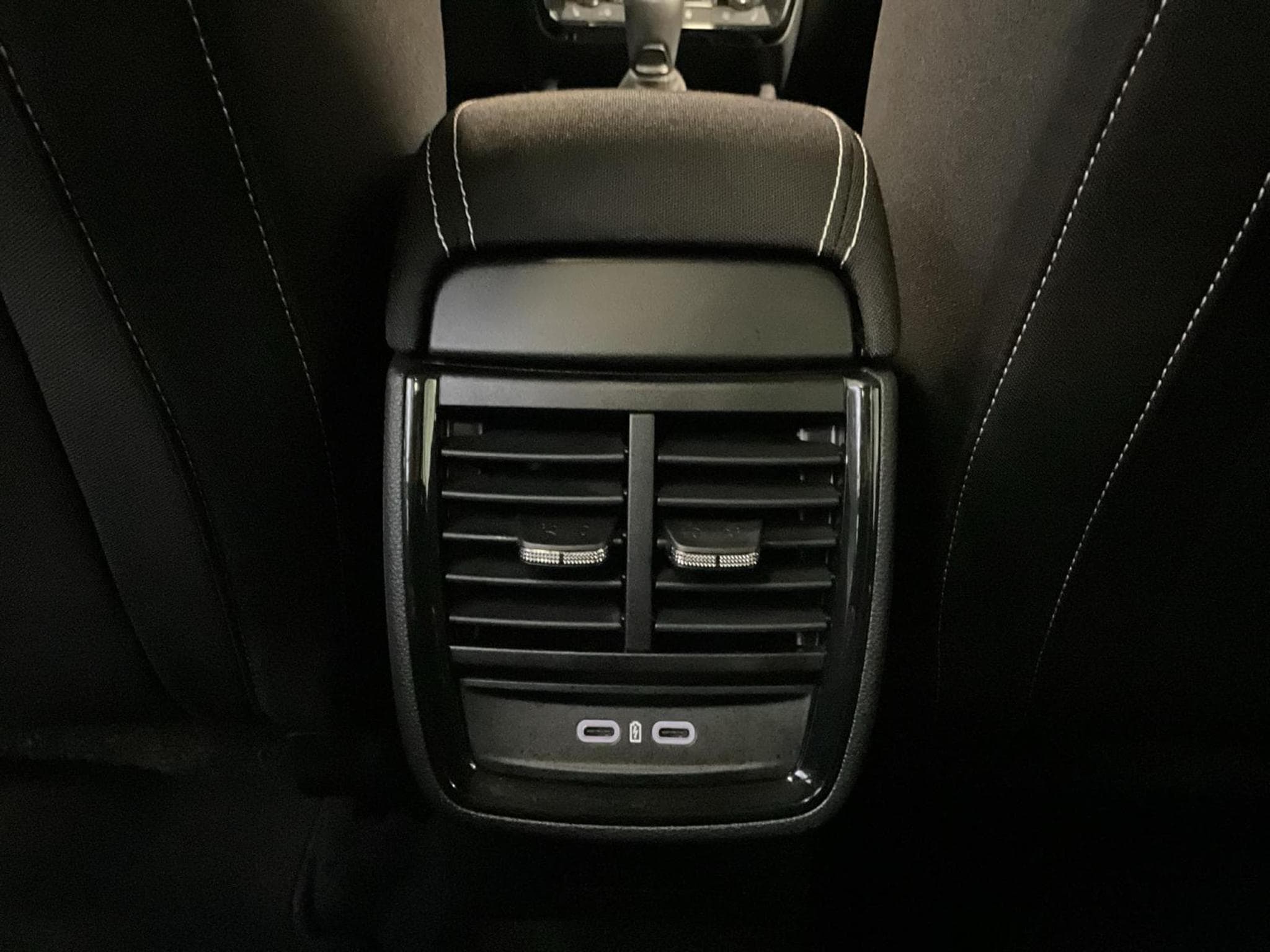 Skoda Kamiq Monte-Carlo+BVM+Pano+AHK (2024) - Photo 22
