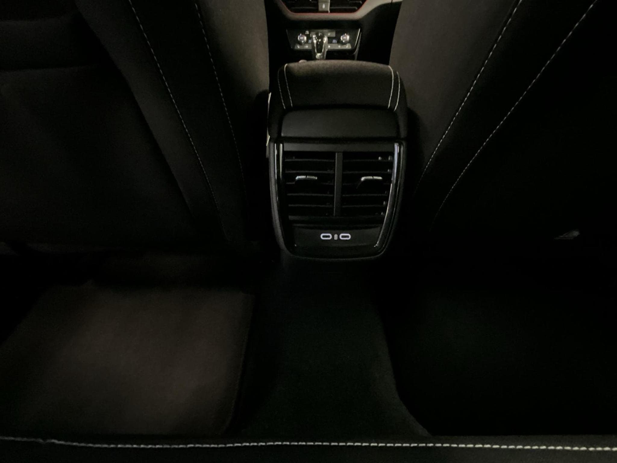 Skoda Kamiq Monte-Carlo+DSG+Pano+RearView (2025) - Photo 21