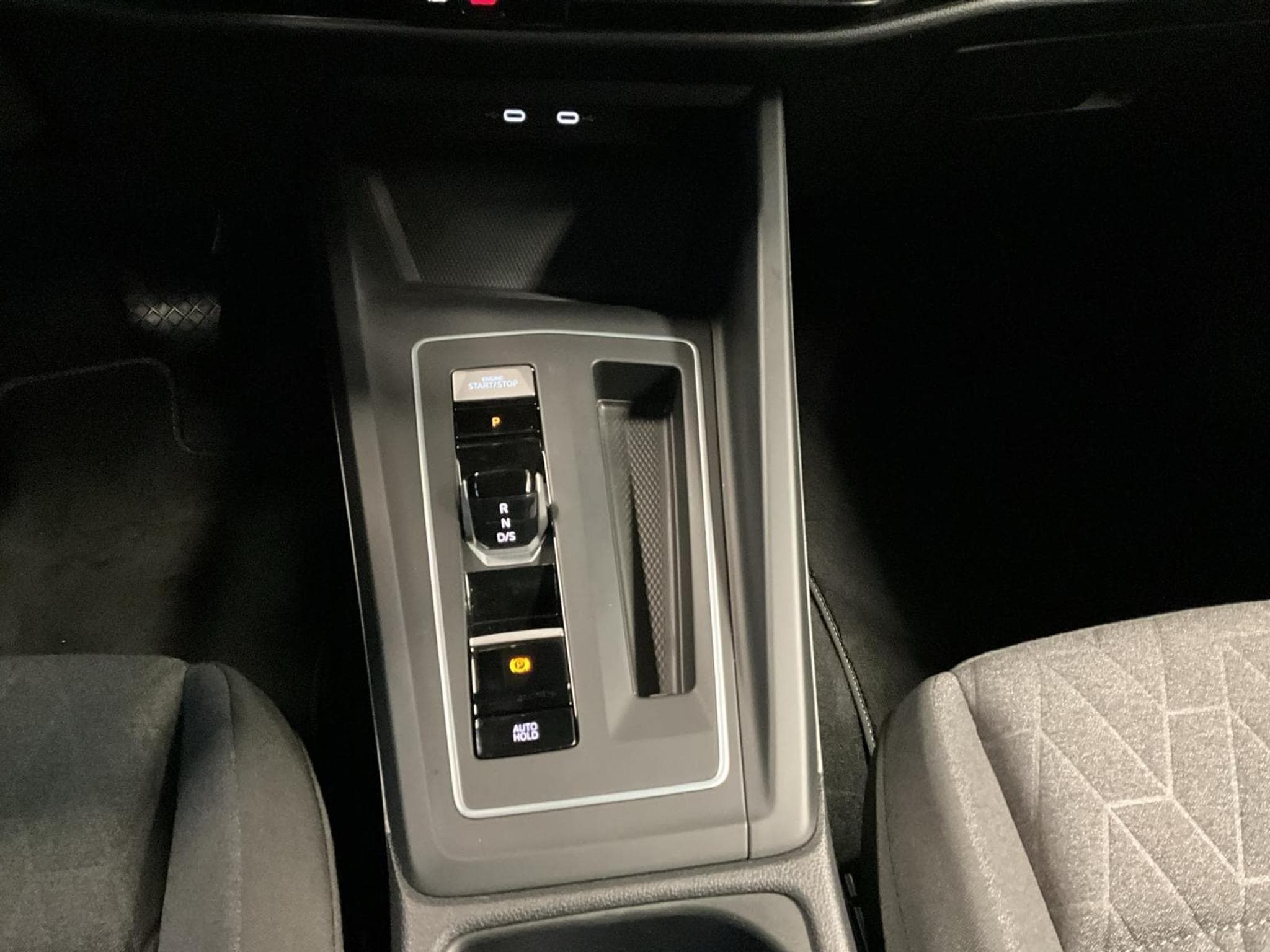 VW Golf Life+DSG+LED+NAVI (2025) - Photo 12